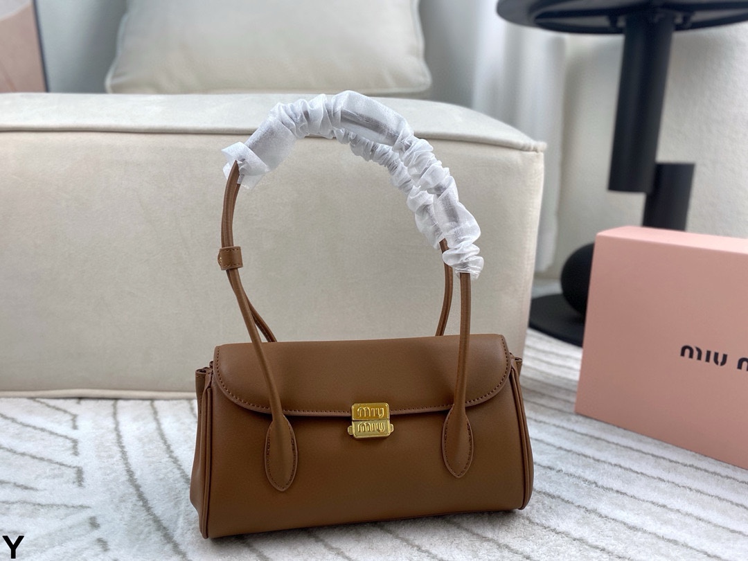 Miumiu underarm baguette bag
