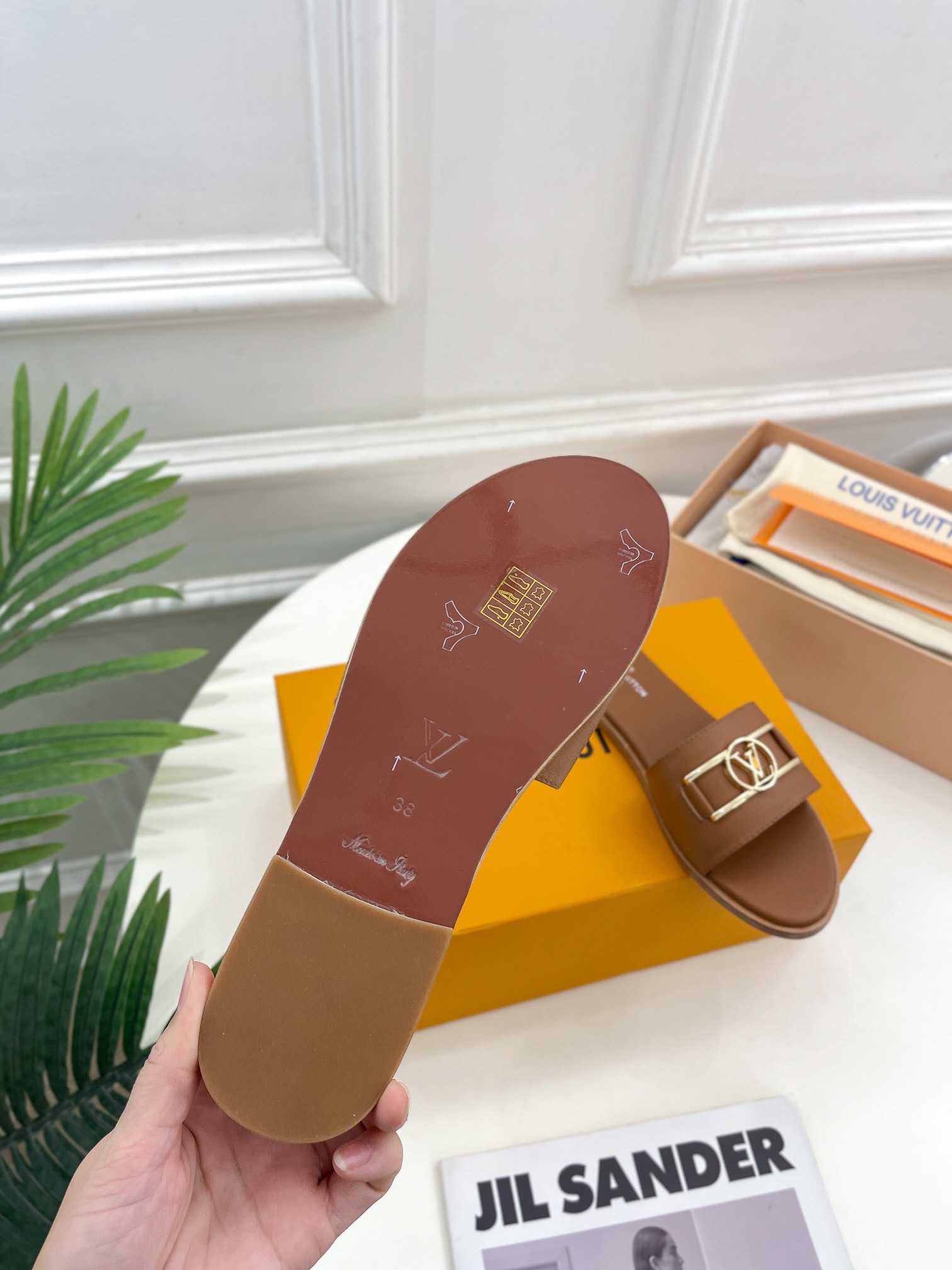 LV new slippers sandles leather sole