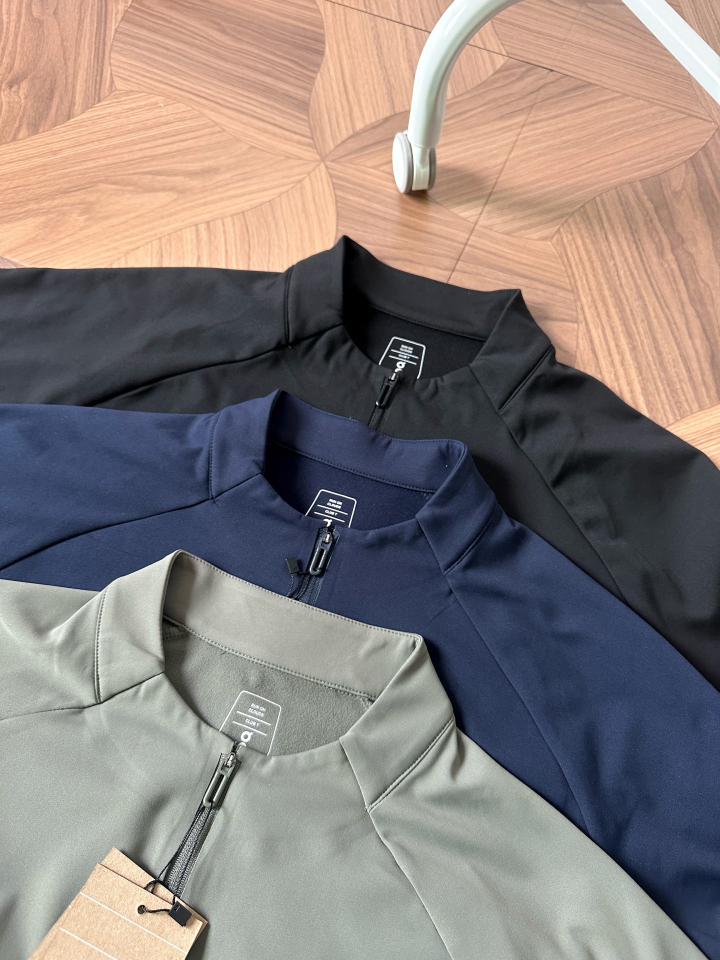 On Running Autumn/Winter Top: Light Fleece Warm Long-Sleeved Sweatshirt