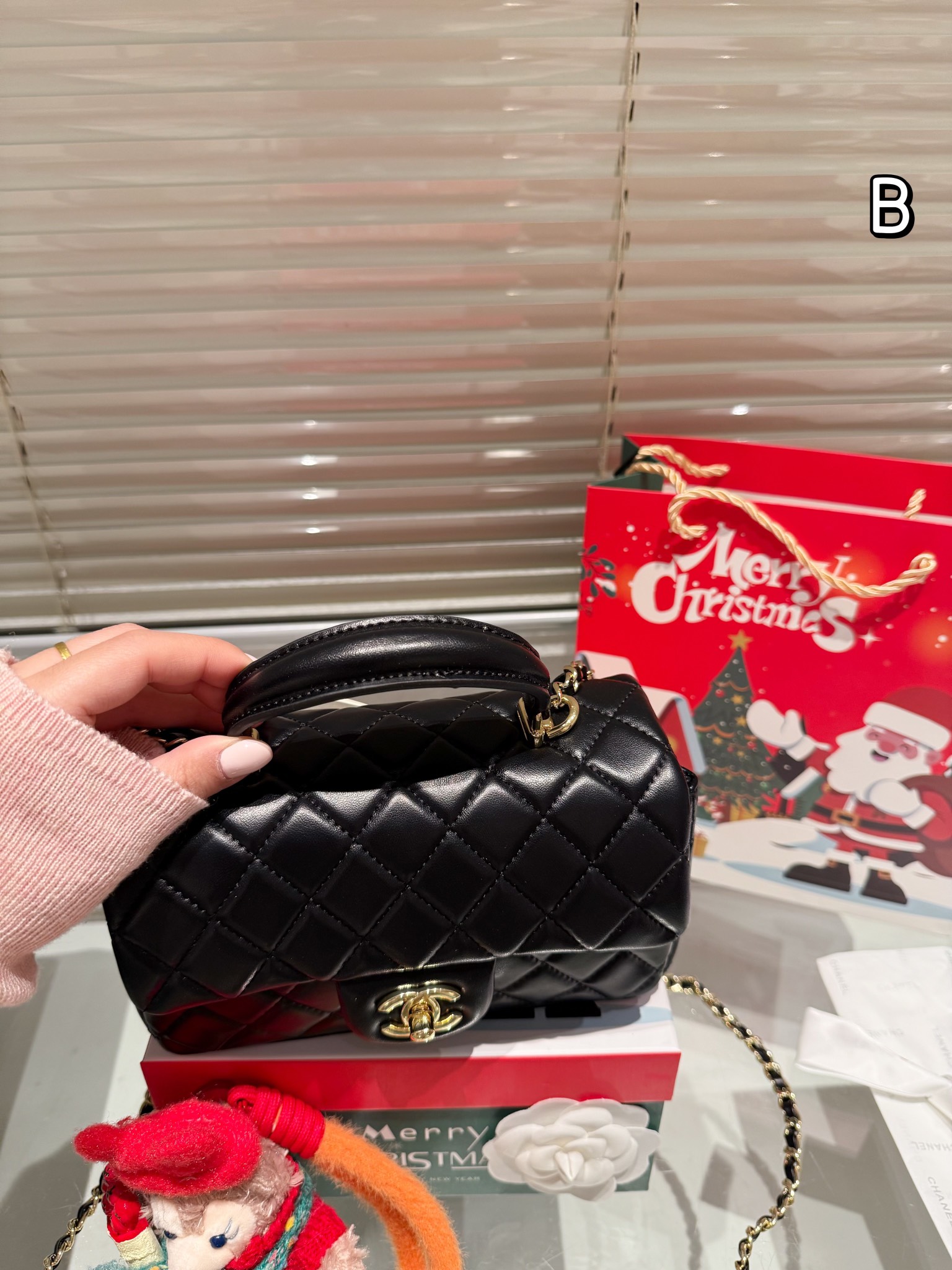 Chanel 22B Metal Handle Mini CF - Christmas Gift Box Edition