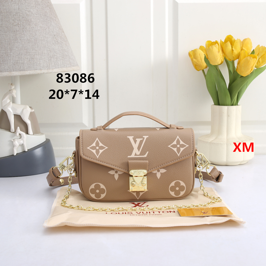 US$100 for 2 products-LV shoulder chain bag