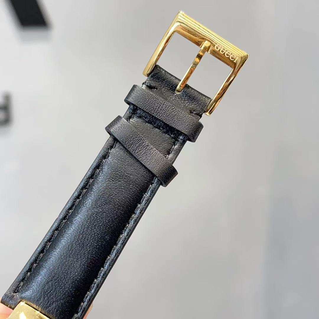 GUCCI Double G watch