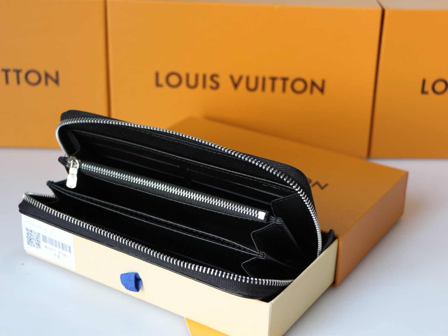 LV zipper wallet