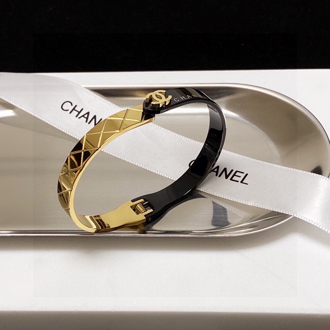 Chanel bracelet