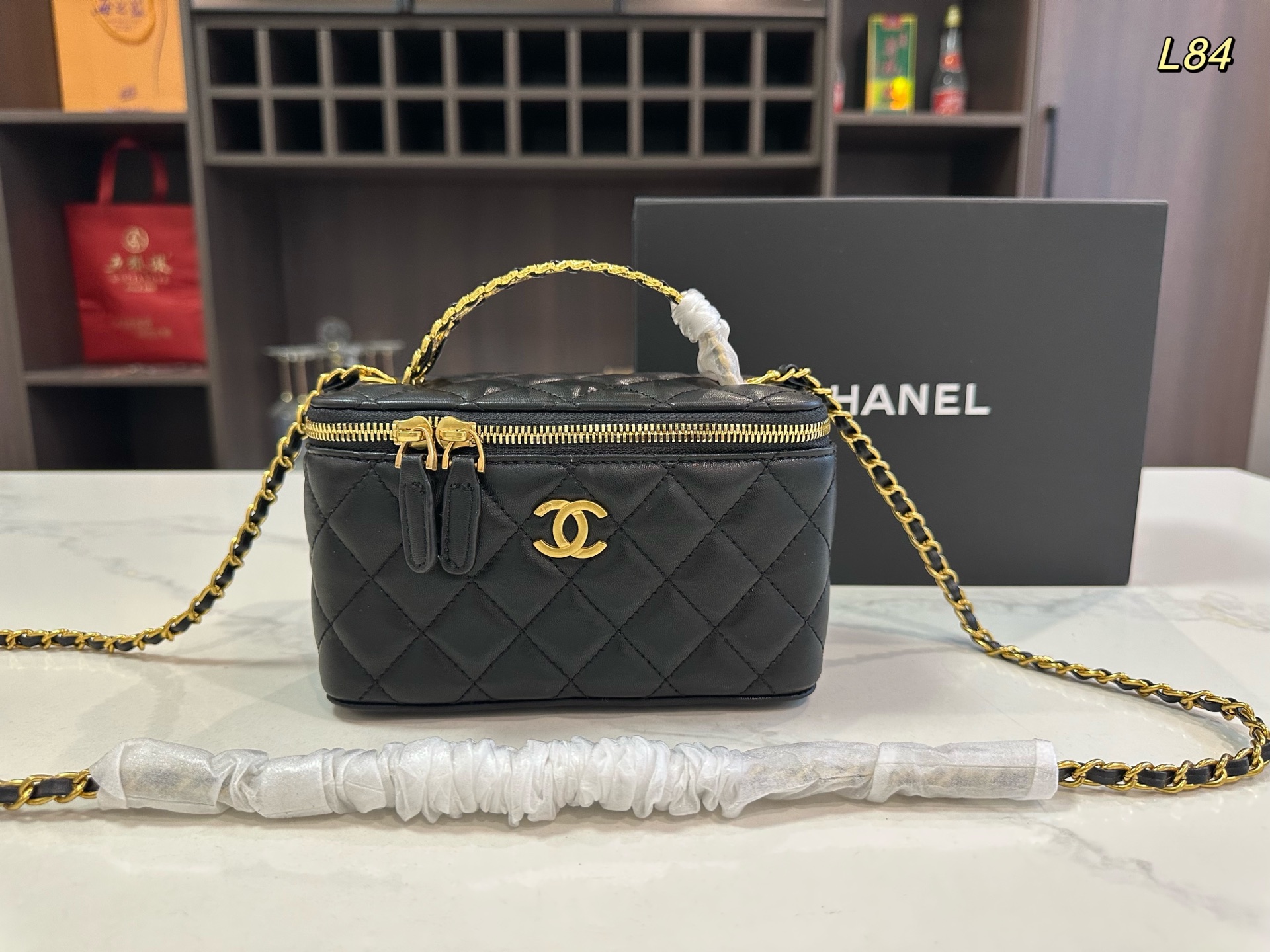 Chanel woc shoulder crossbody bag