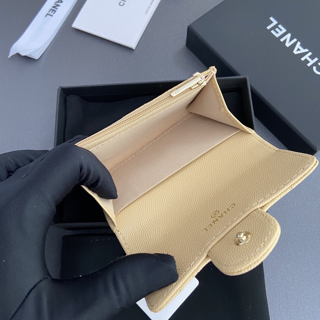 Chanel wallet card holder