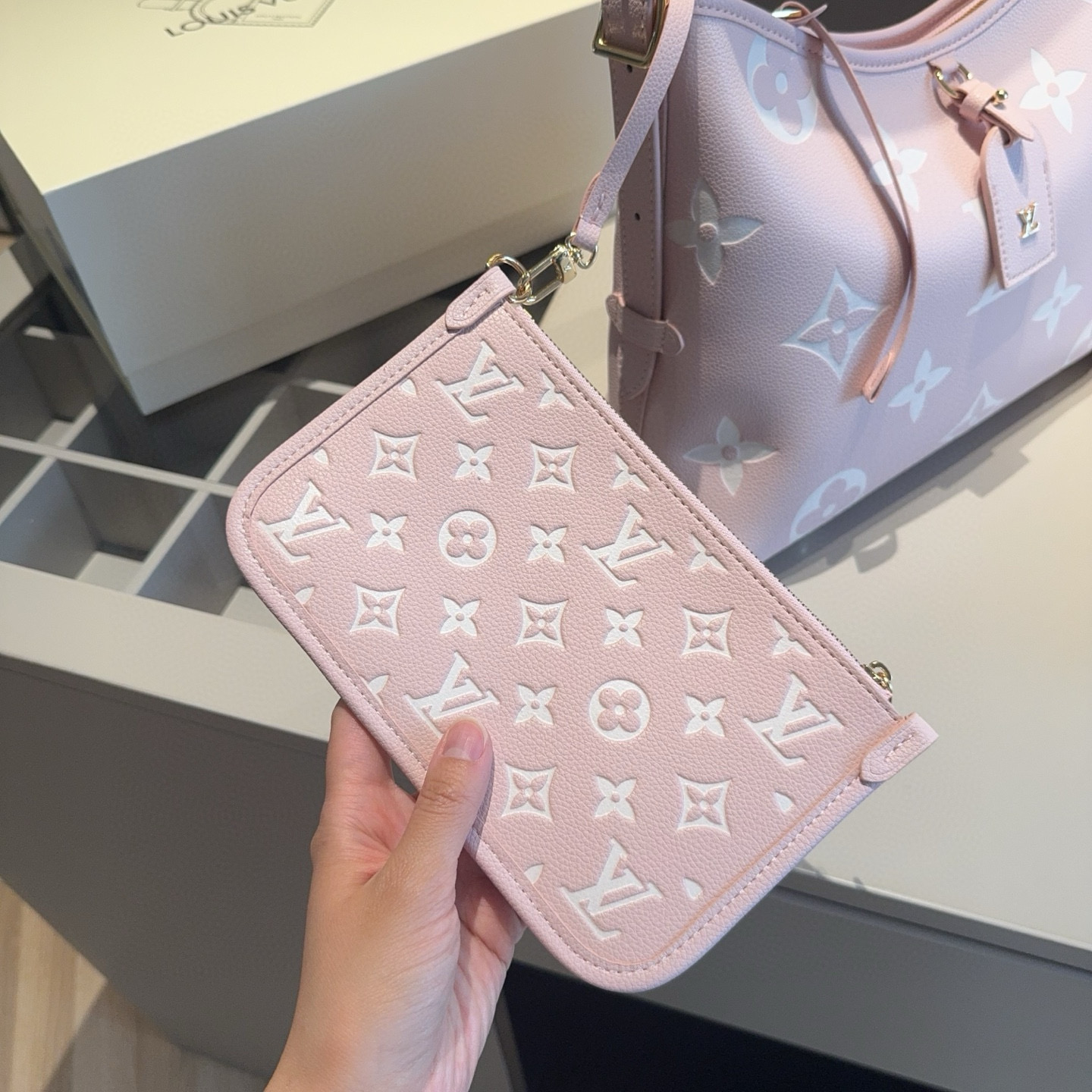 ️LV Louis Vuitton Strawberry Milk Print Collection Speedy 20 Travel Bag