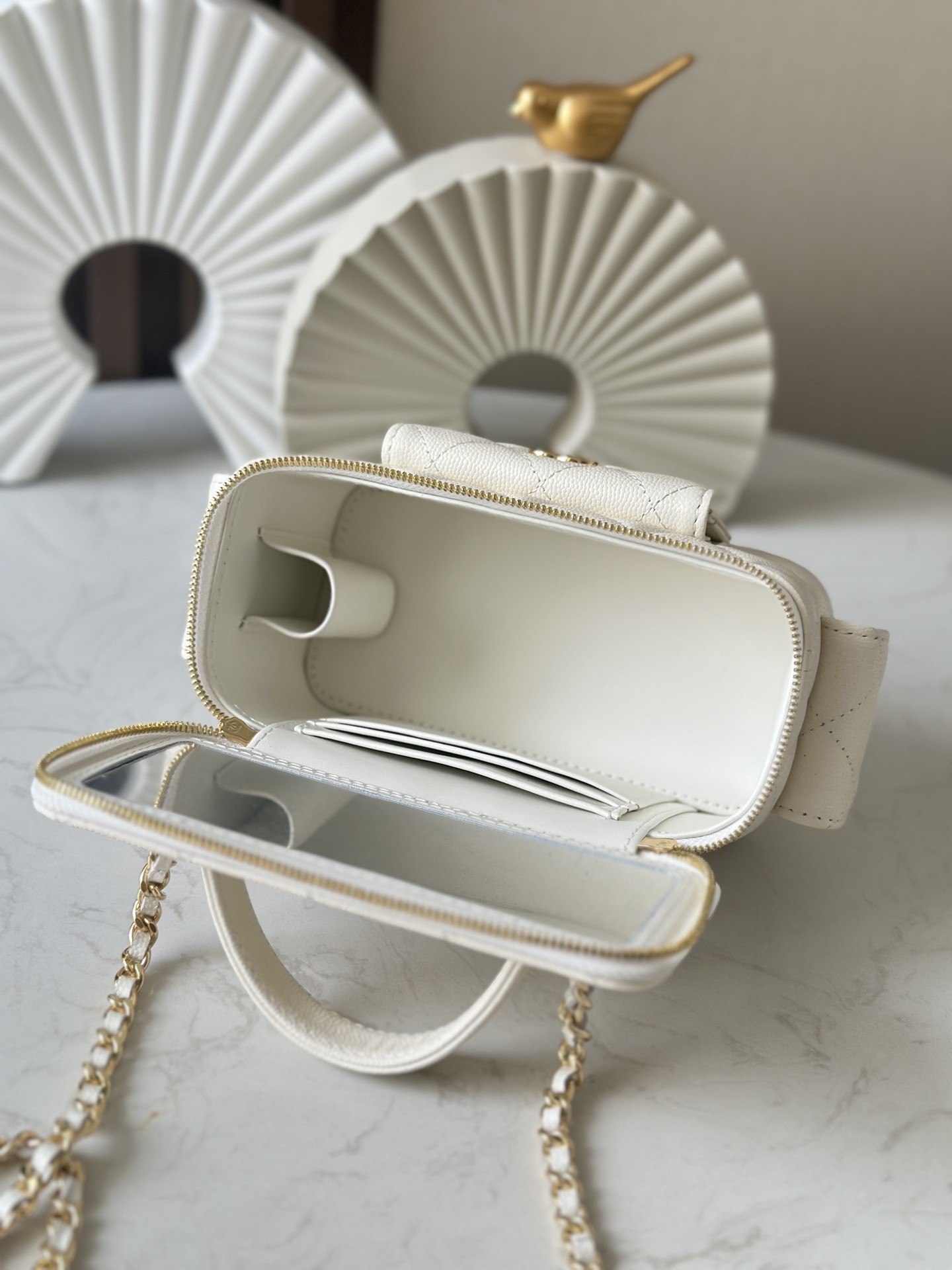 Top version chanel 23k box bag