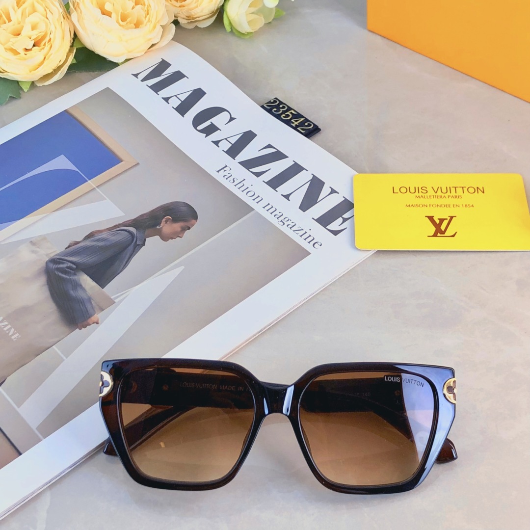 LV metal logo sunglasses