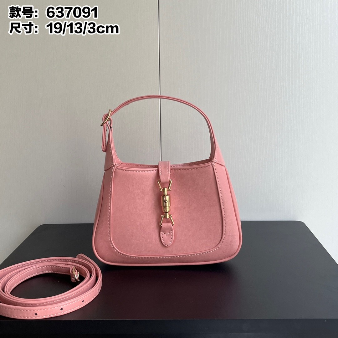 Gucci shoulder bag