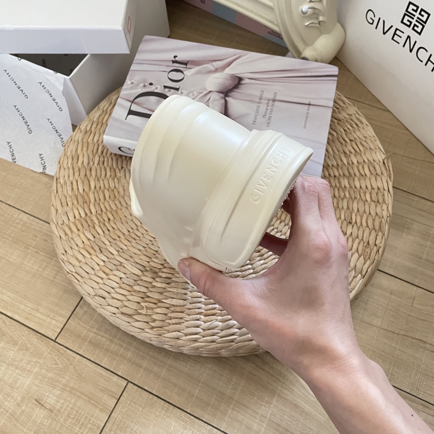 GIVENCHY Marshmallow Slides Thick-Sole Slides Wedge Heel Slides Thick-Sole