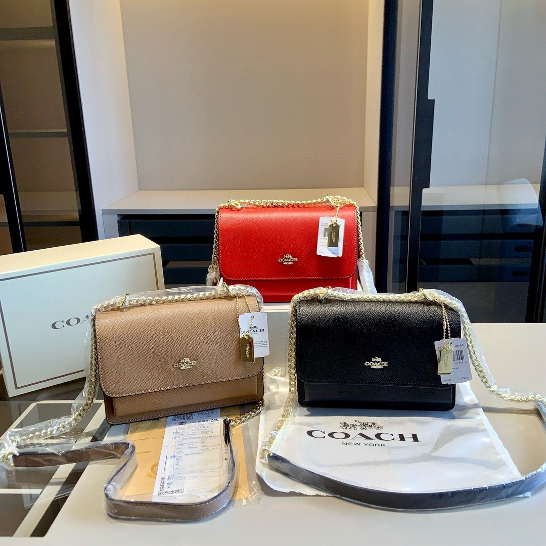 Coach chain crossbody shoulder bag