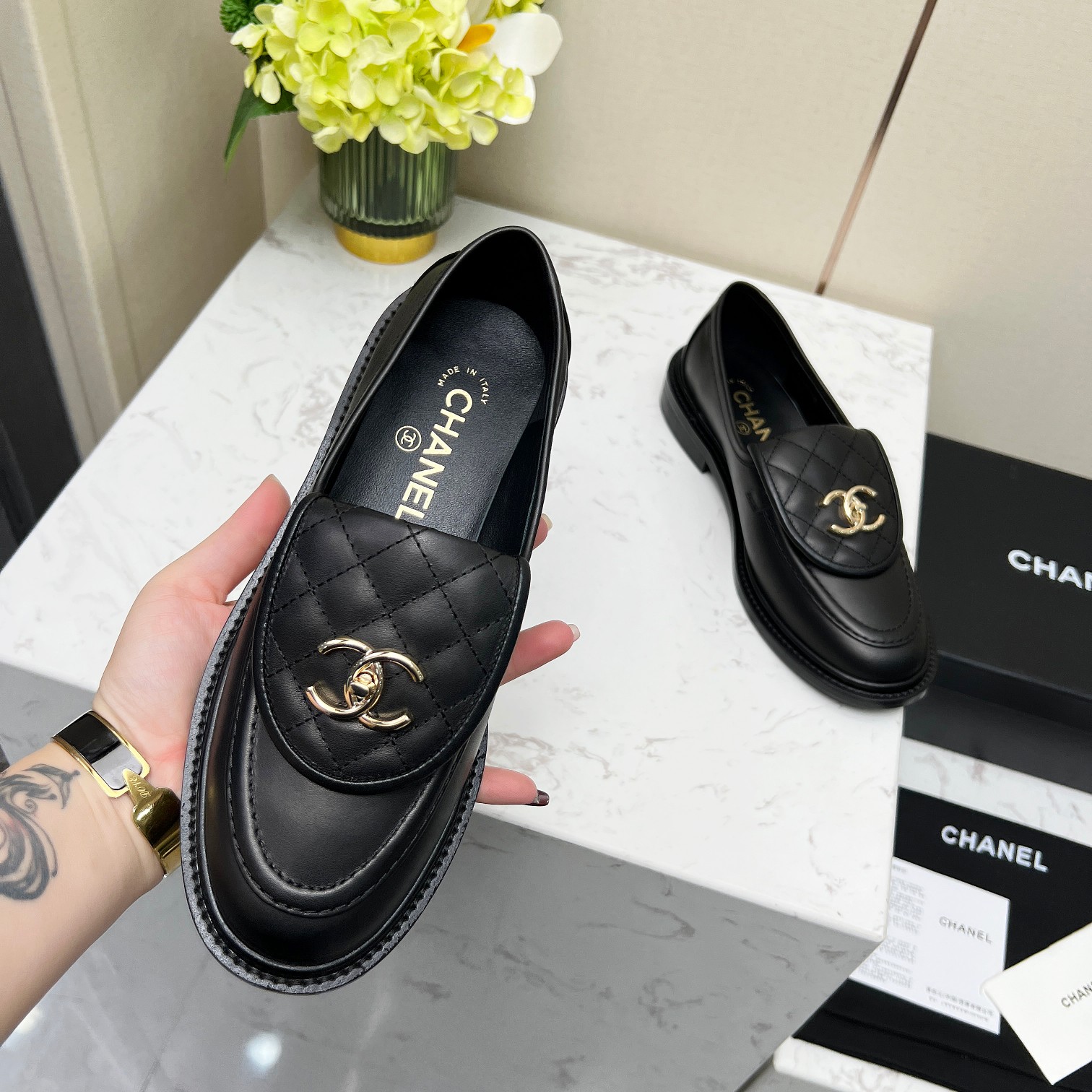 CHANEL Fall shoes flat shoes