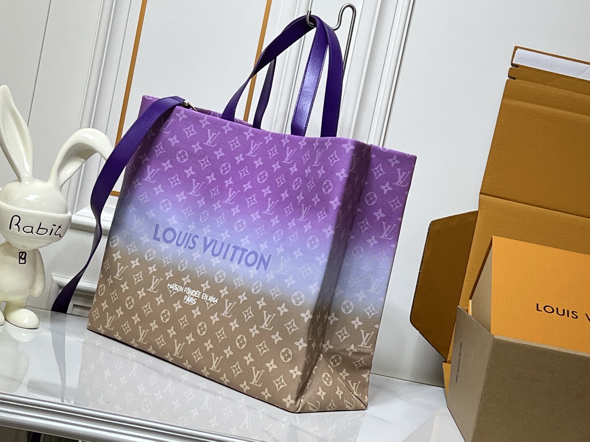 LV Louis Vuitton Maison Fondée En 1854 handbag