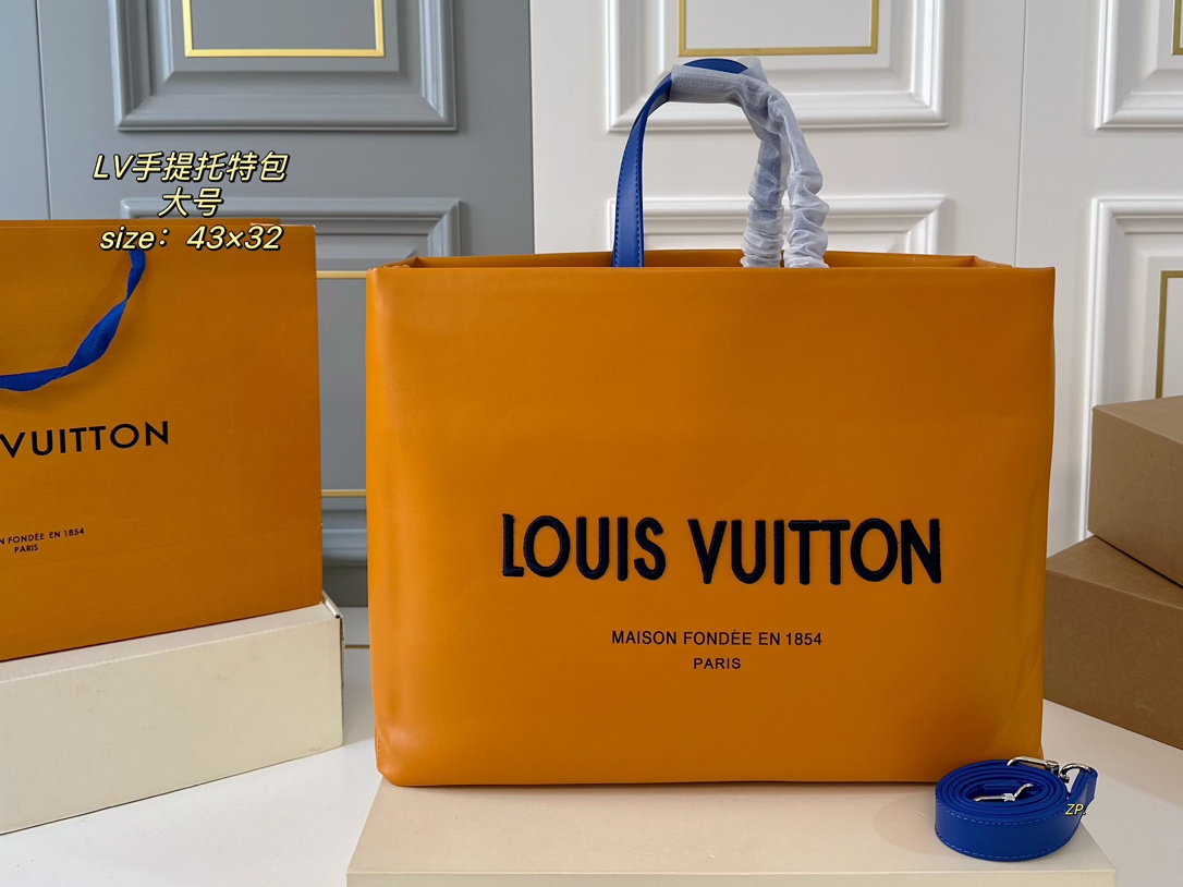 LV Louis Vuitton new style handbag tote bag