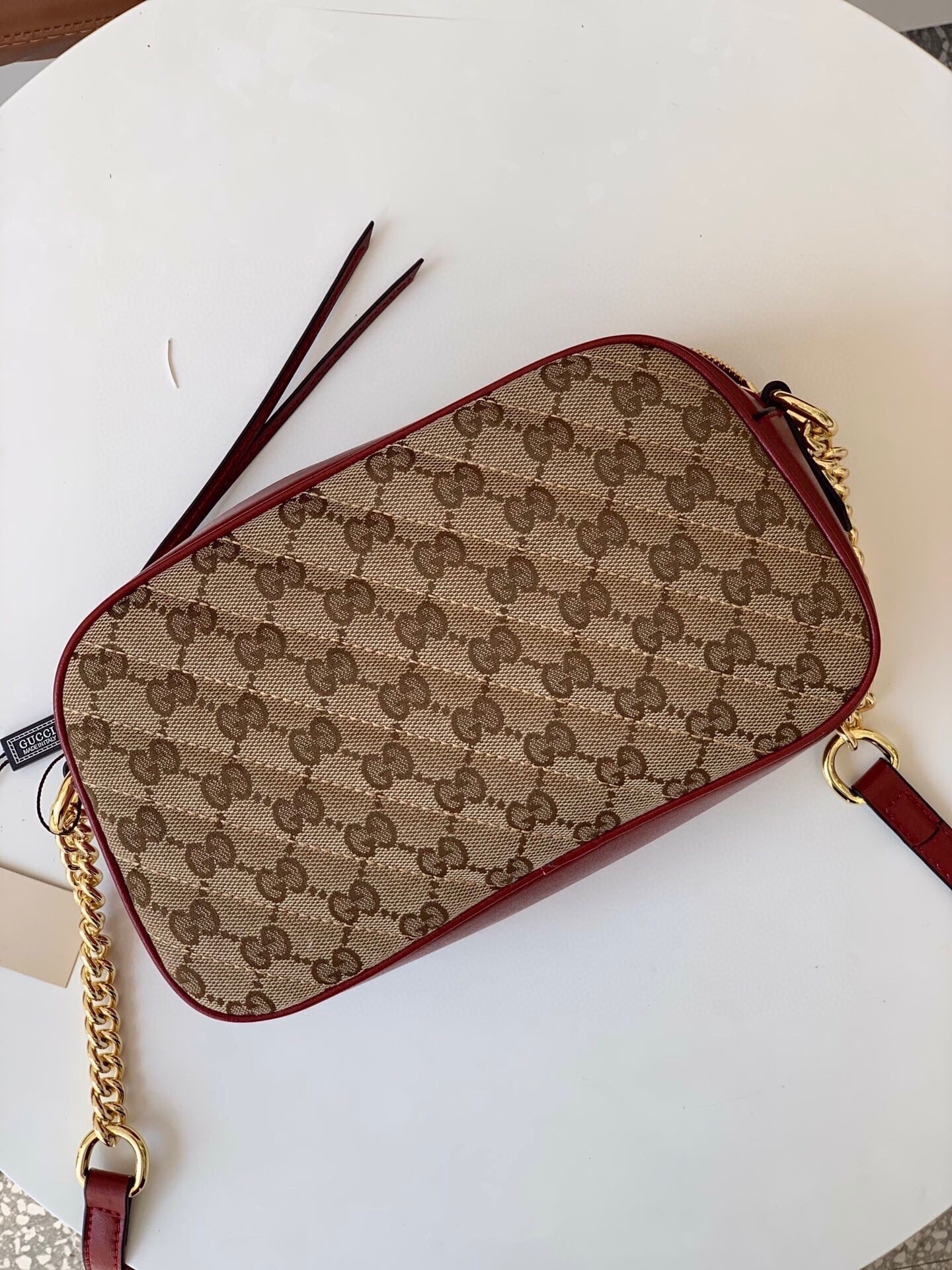 Gucci marmont chain crossbody bag