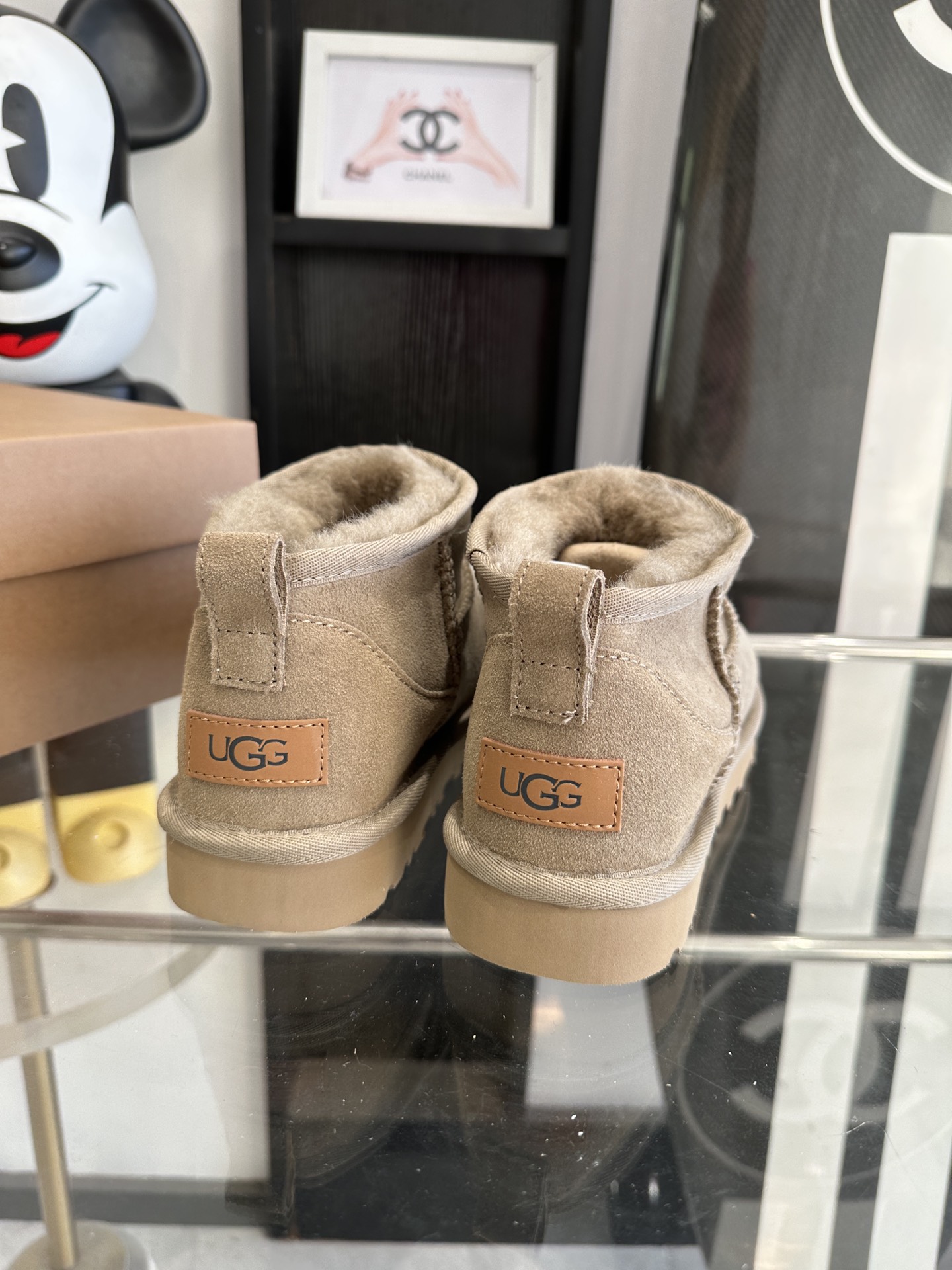 New UGG classic snow boots