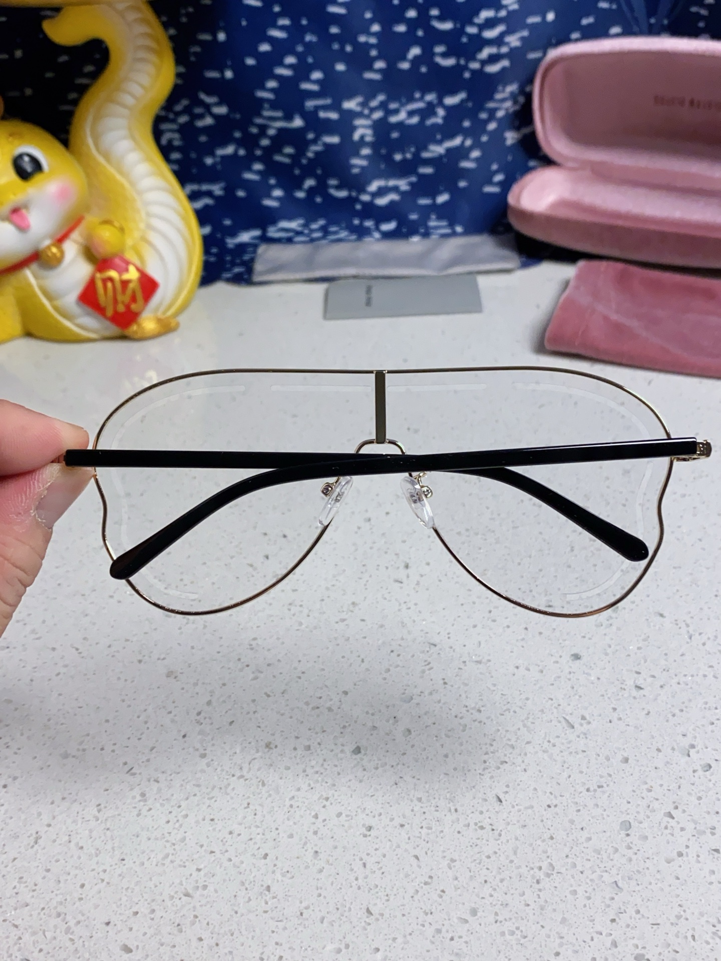 MIUMIU hip-hop sunglasses