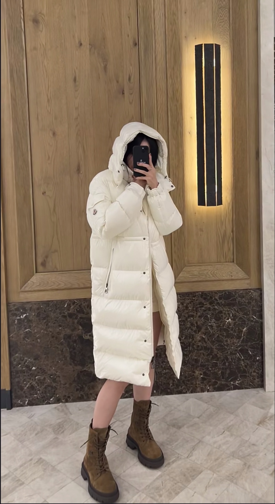 Moncler Cavettaz Long down jackets coats