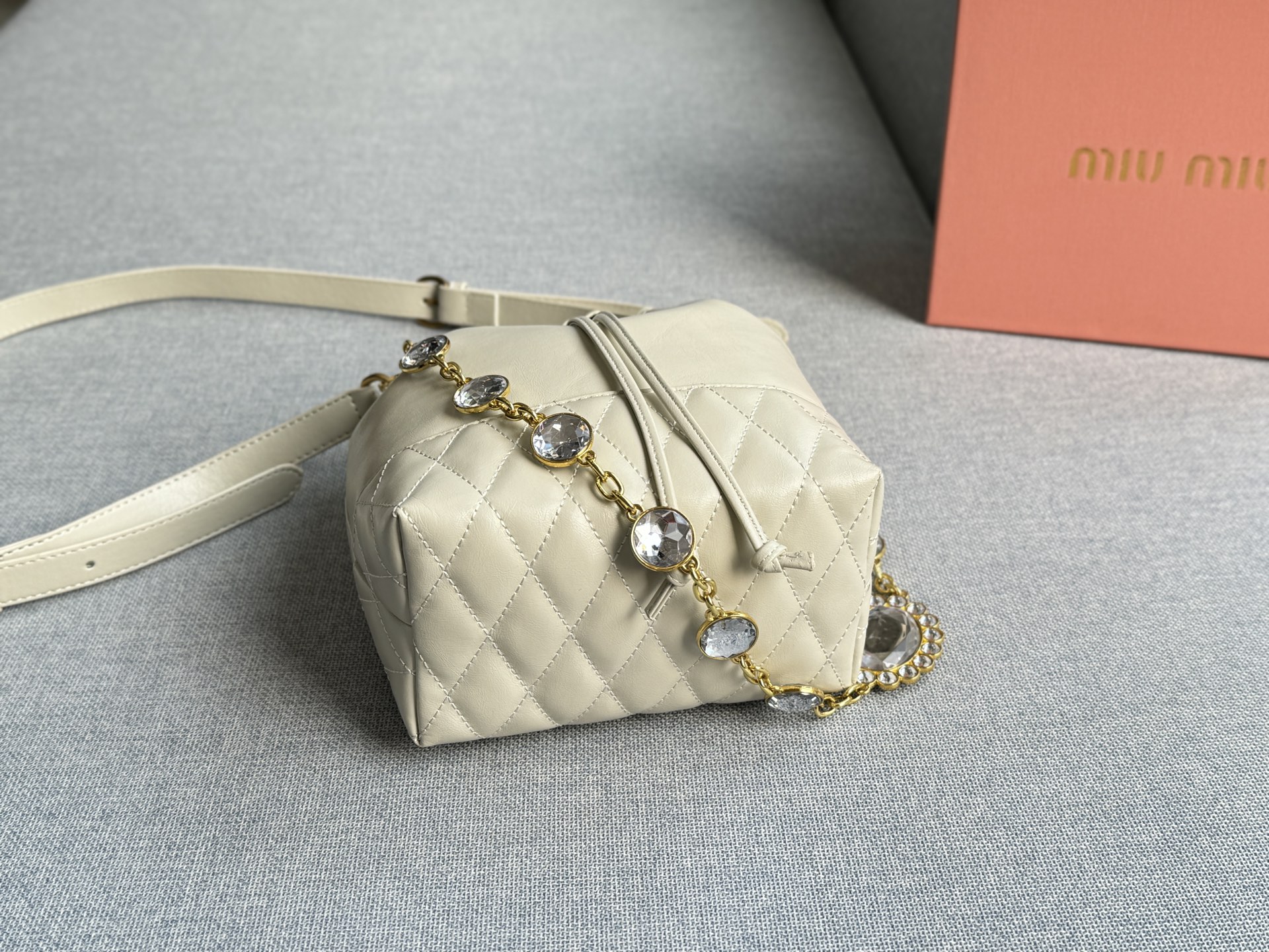 MIU MIU water drill chain bucket bag