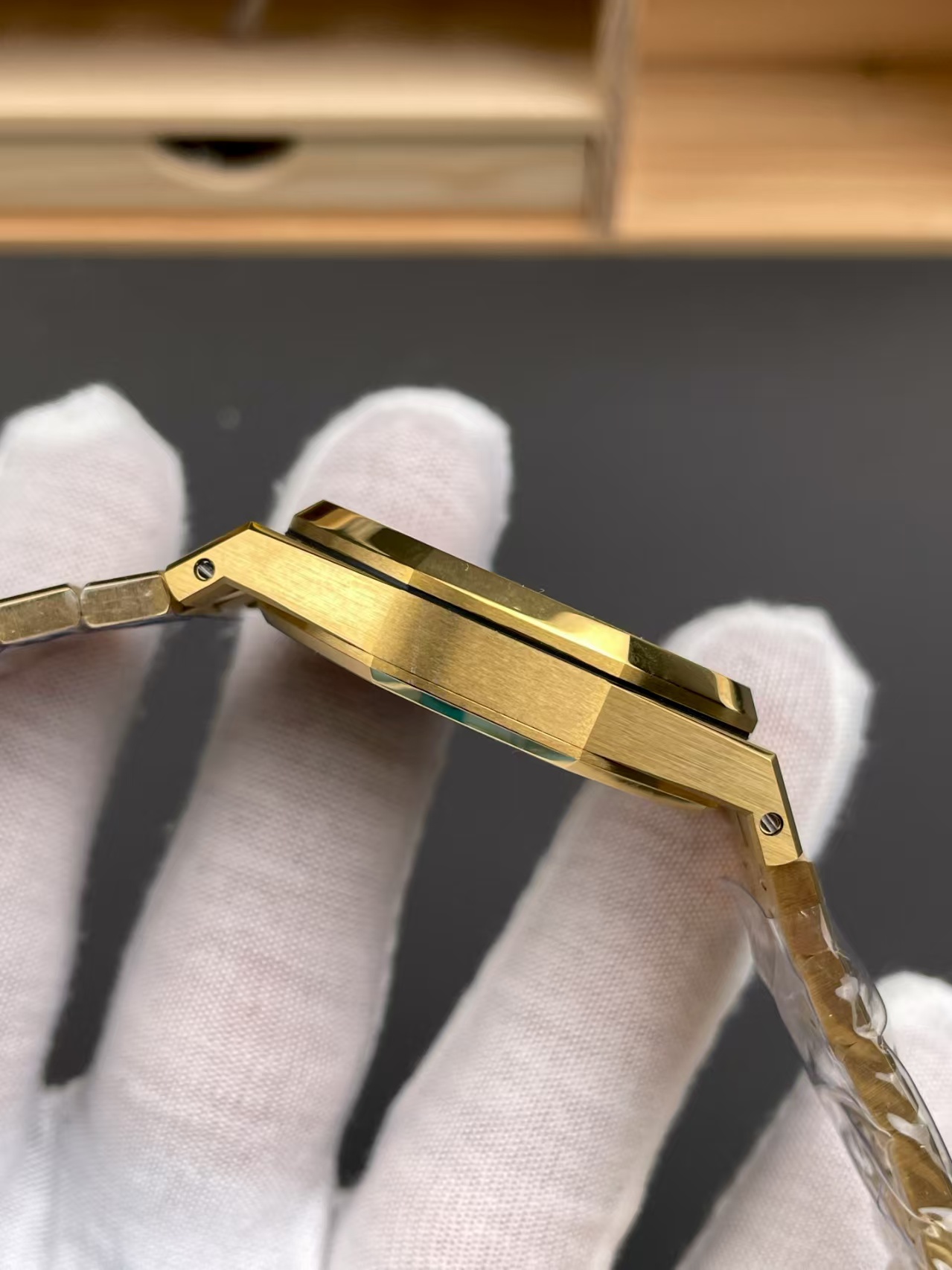 Audemars Piguet Royal Oak 15450BA - All gold white dial / 37mm / 3120 movement watch