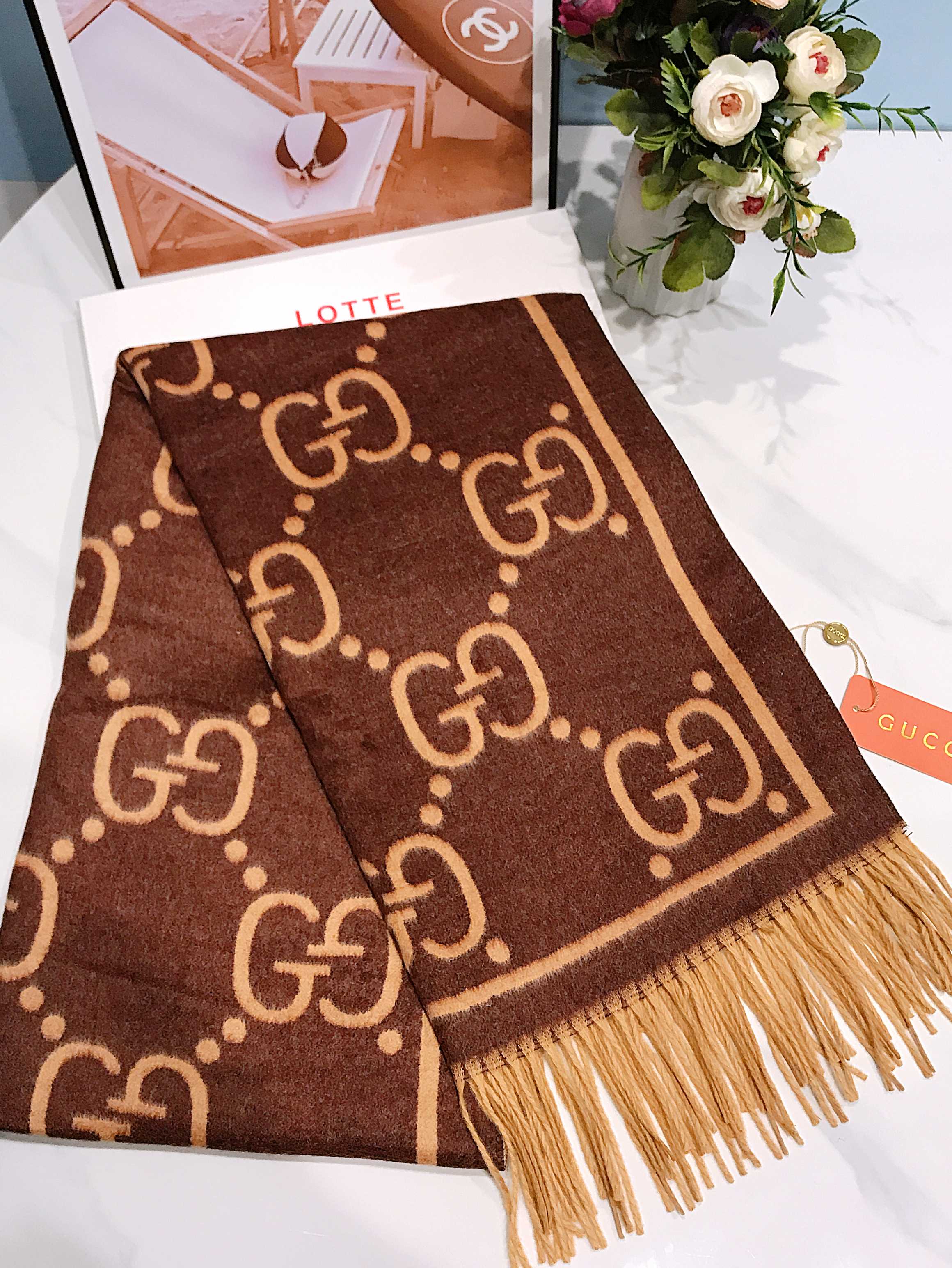 Gucci Cowl classic double-sided soft