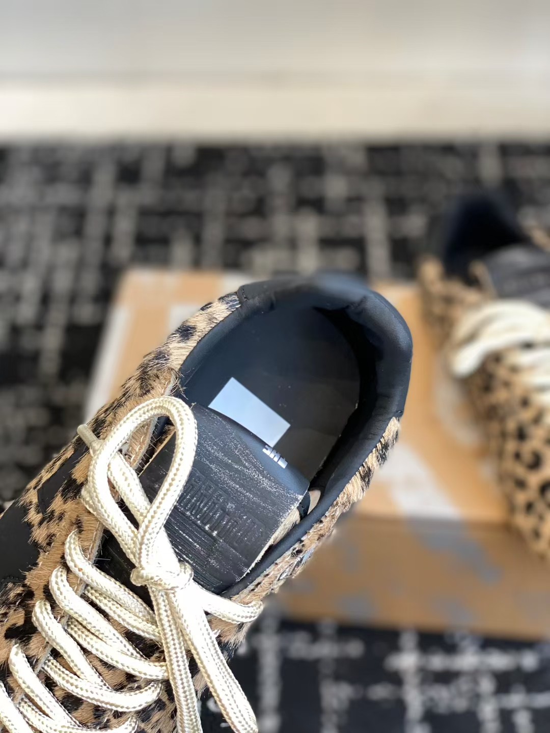 GGDB Casual Dirty Sneakers