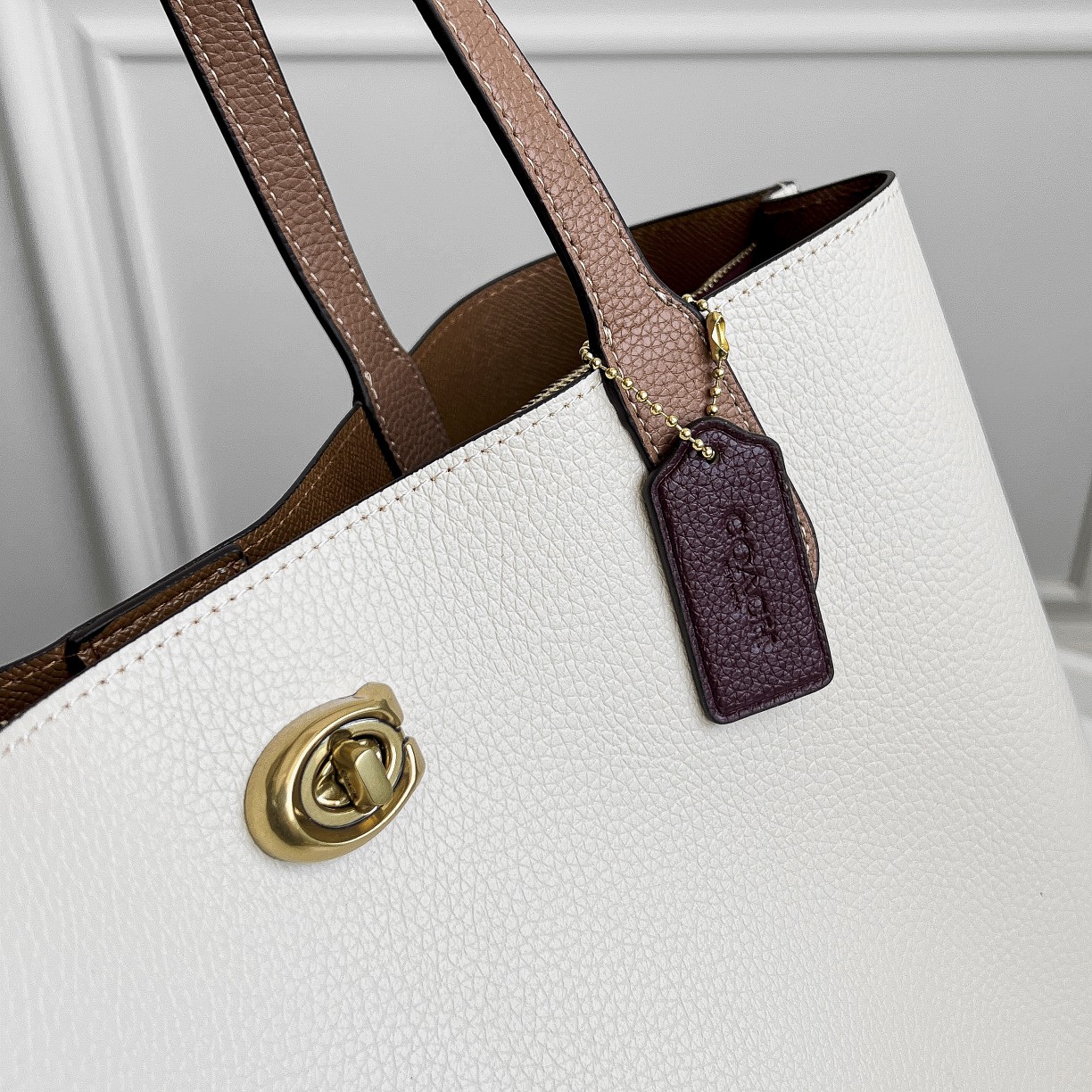 Coach Willow shoulder tote handbag