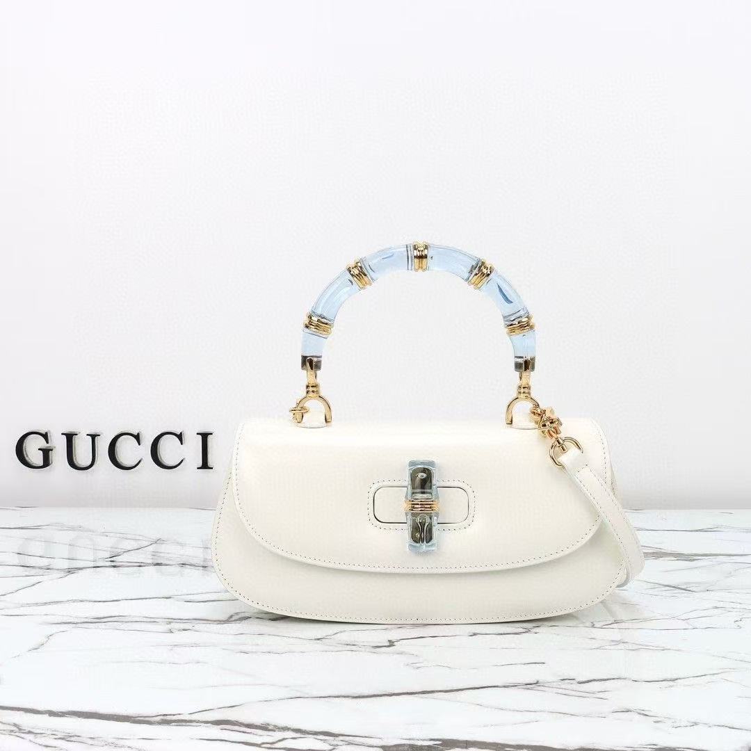 Gucci underarm handbags of top quality