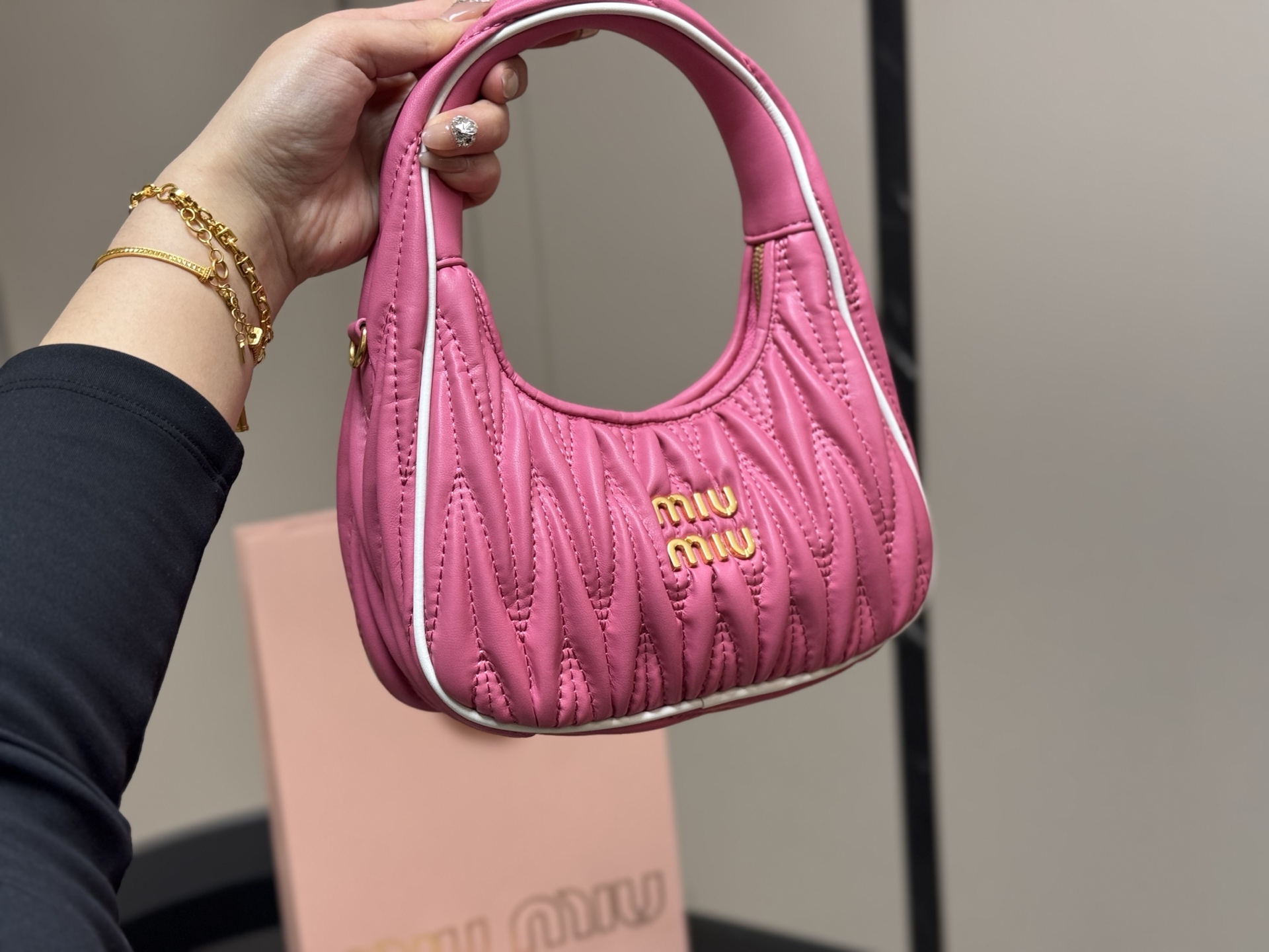 MIUMIU wander bag