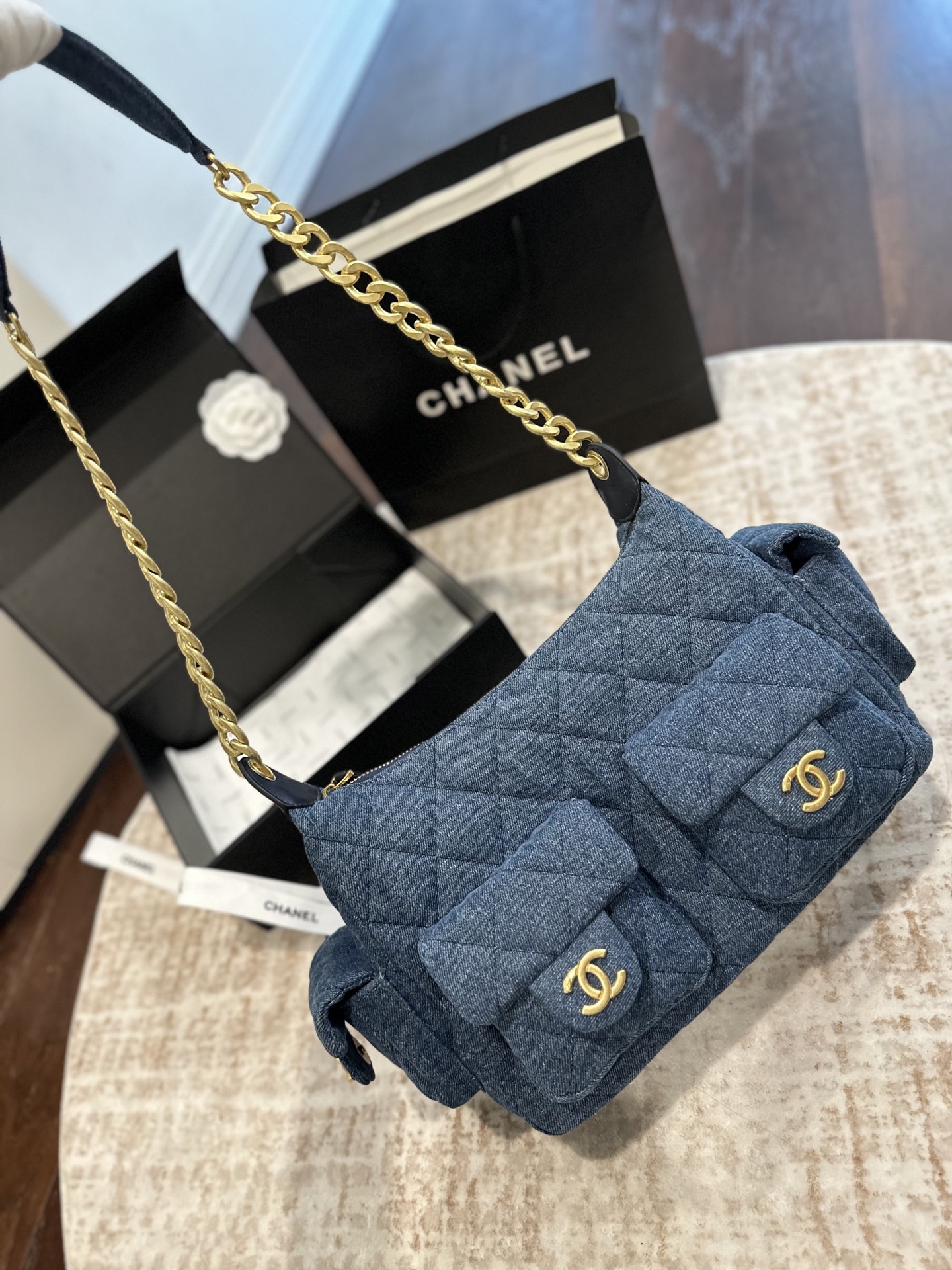 Chanel 25p hobo bag
