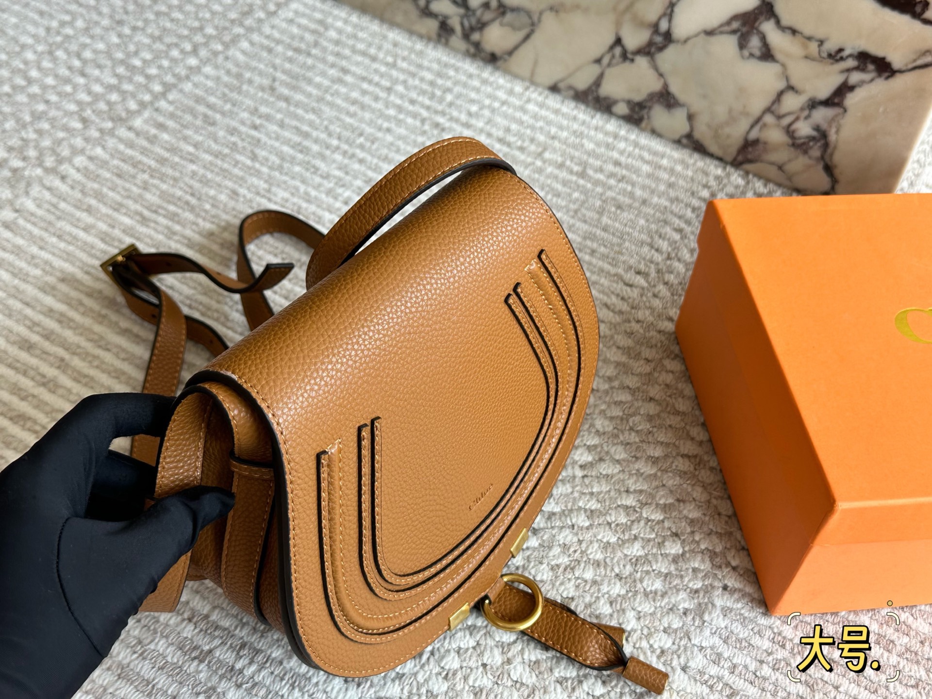 Chloe Classic IT Bag Marcie Classic saddle silhouette