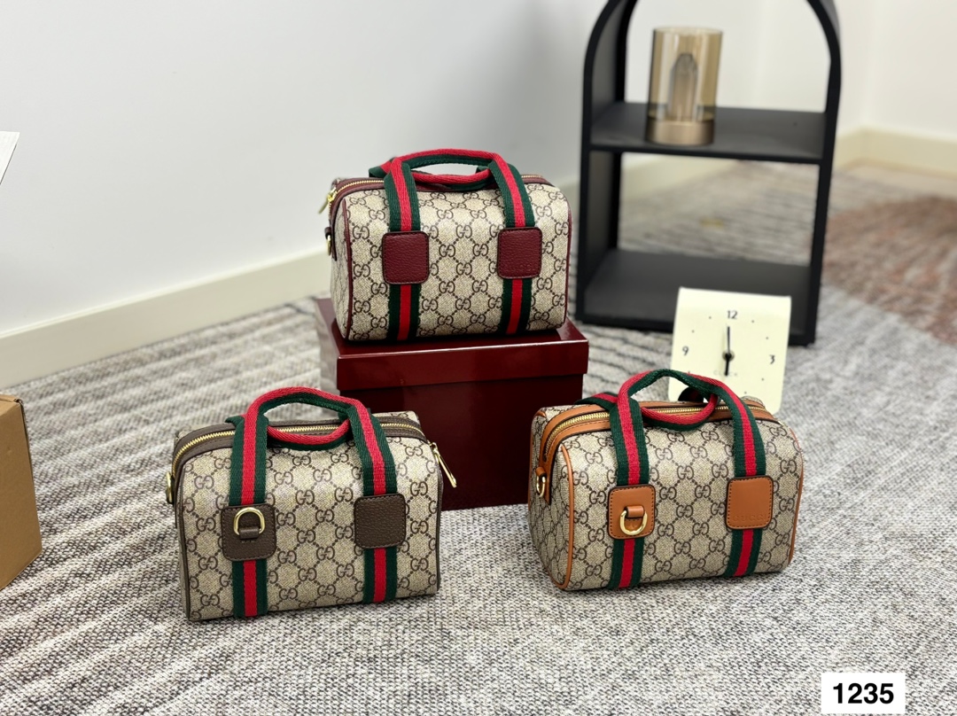 Designer Gucci Boston Pillow Bag