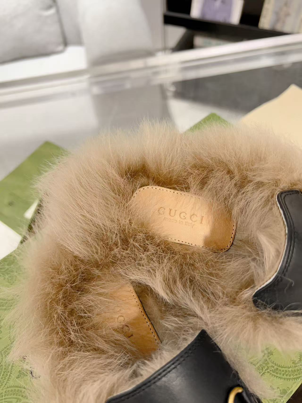 Gucci wool slippers