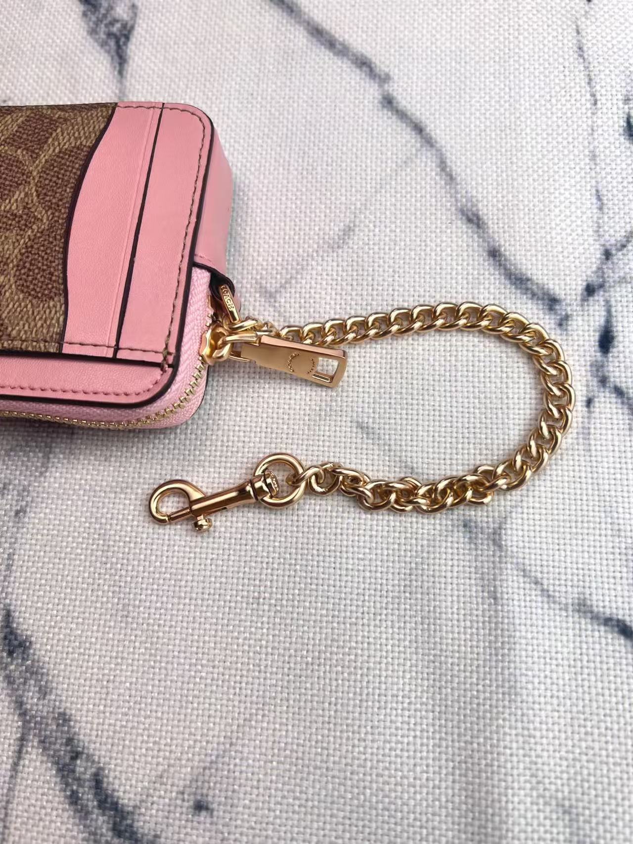 Coach chain small card case