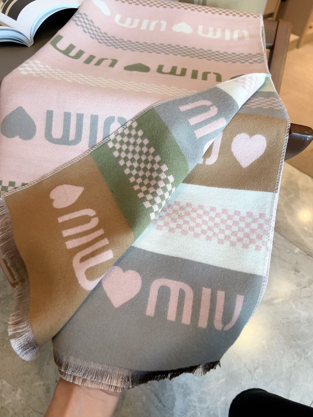 MIUMIU Hot-selling Fashion Scarves scarf