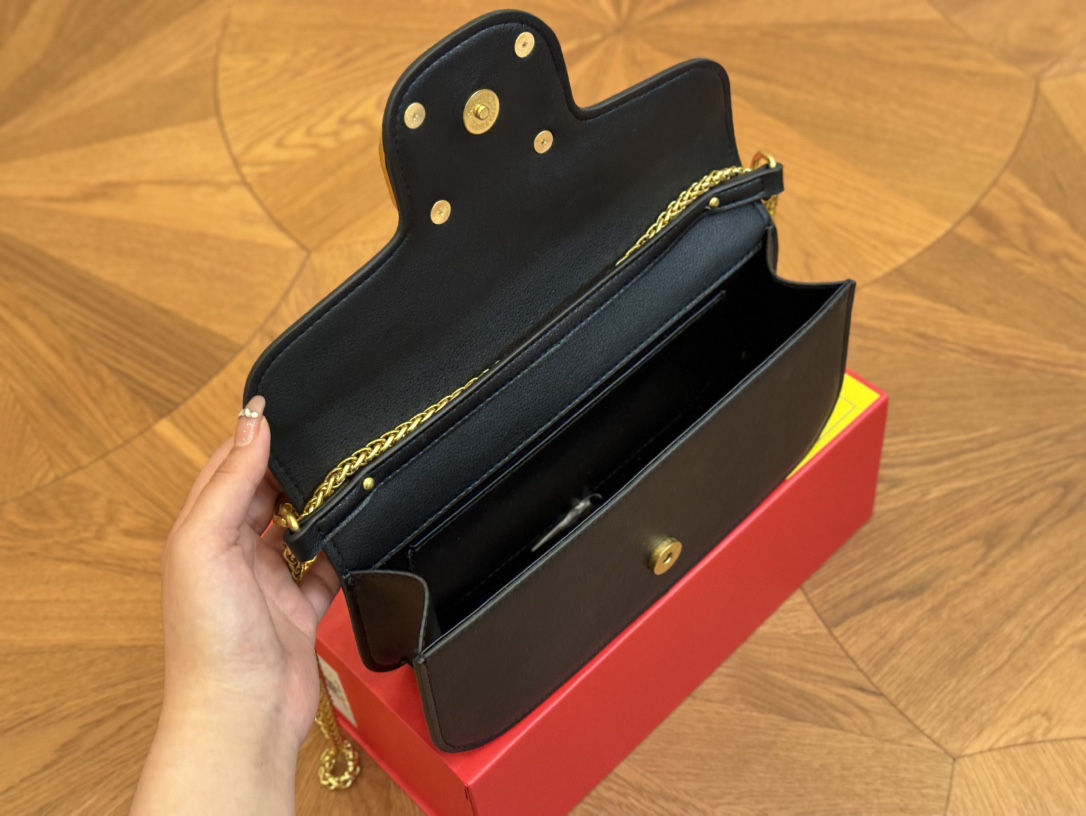 Valentino hand-held shoulder bag