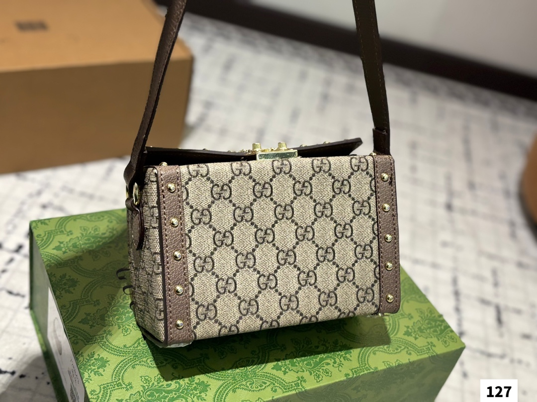 Gucci's new box bag