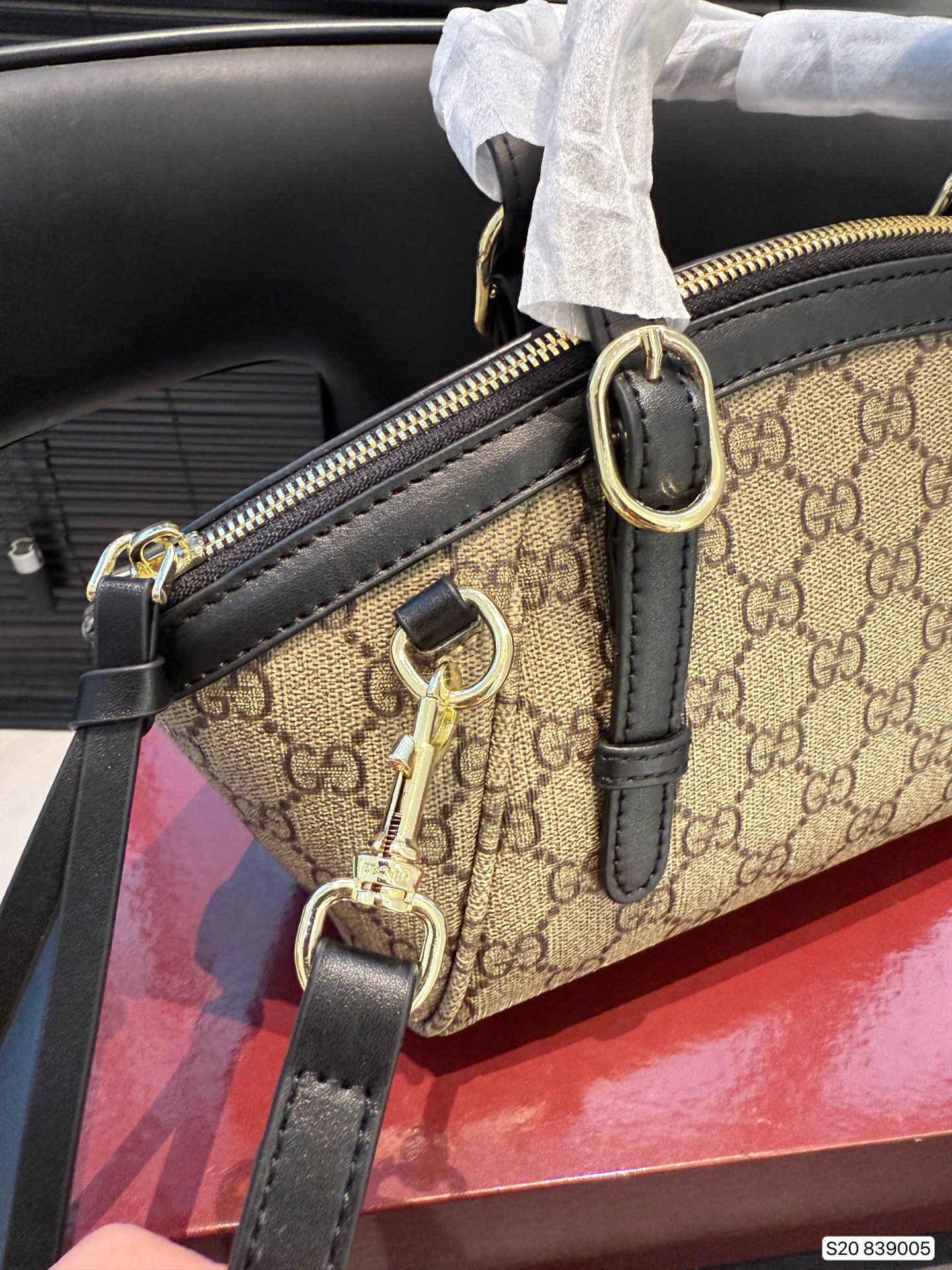 Gucci GG Emblem handbag