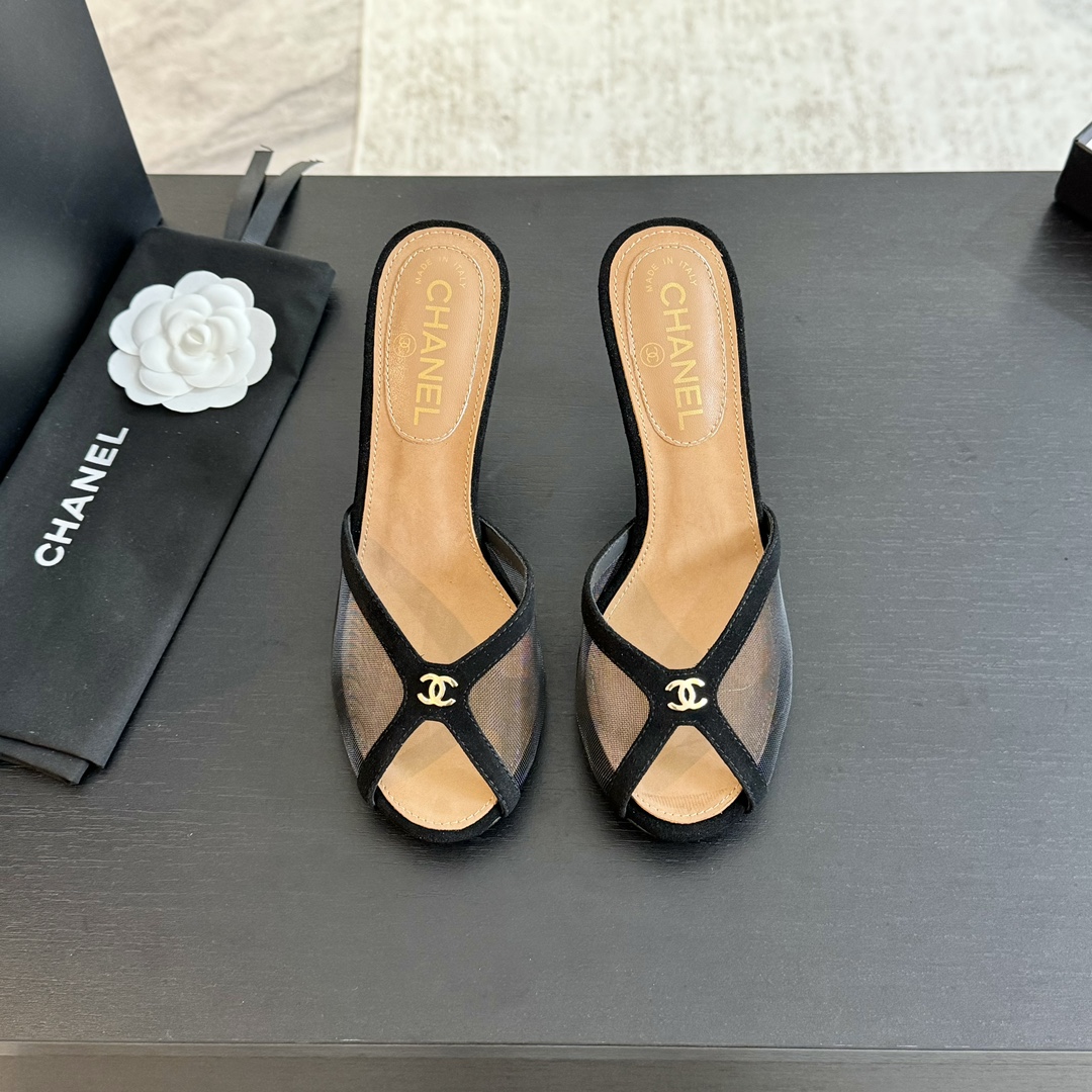 Chanel Leather high-heeled slippers