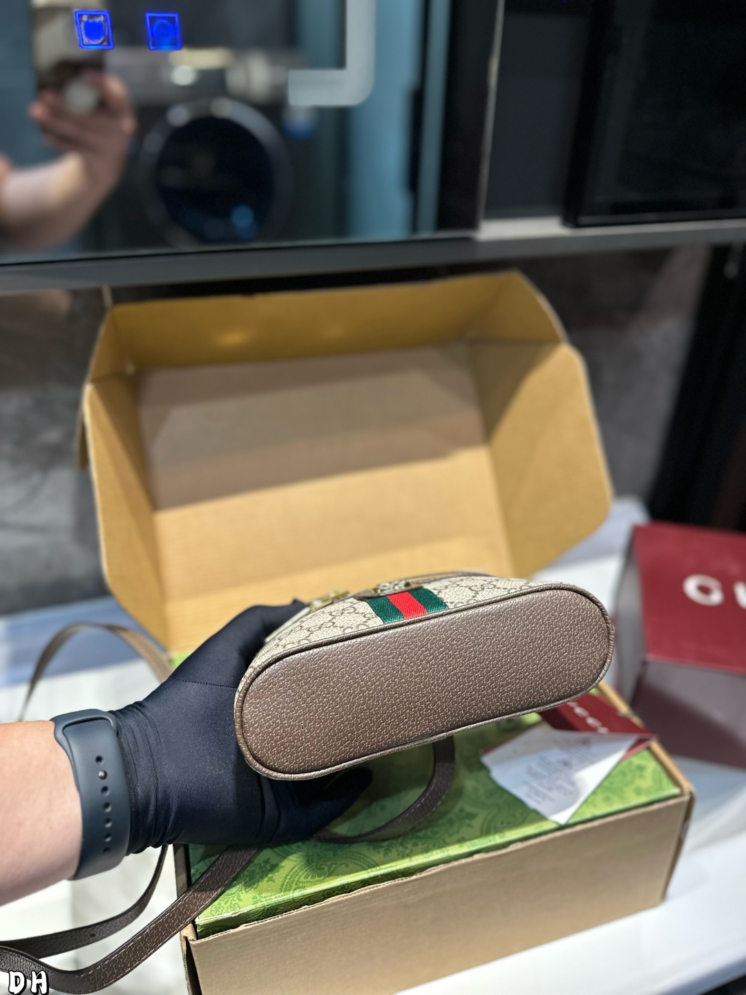 Gucci Ophidia shoulder bag