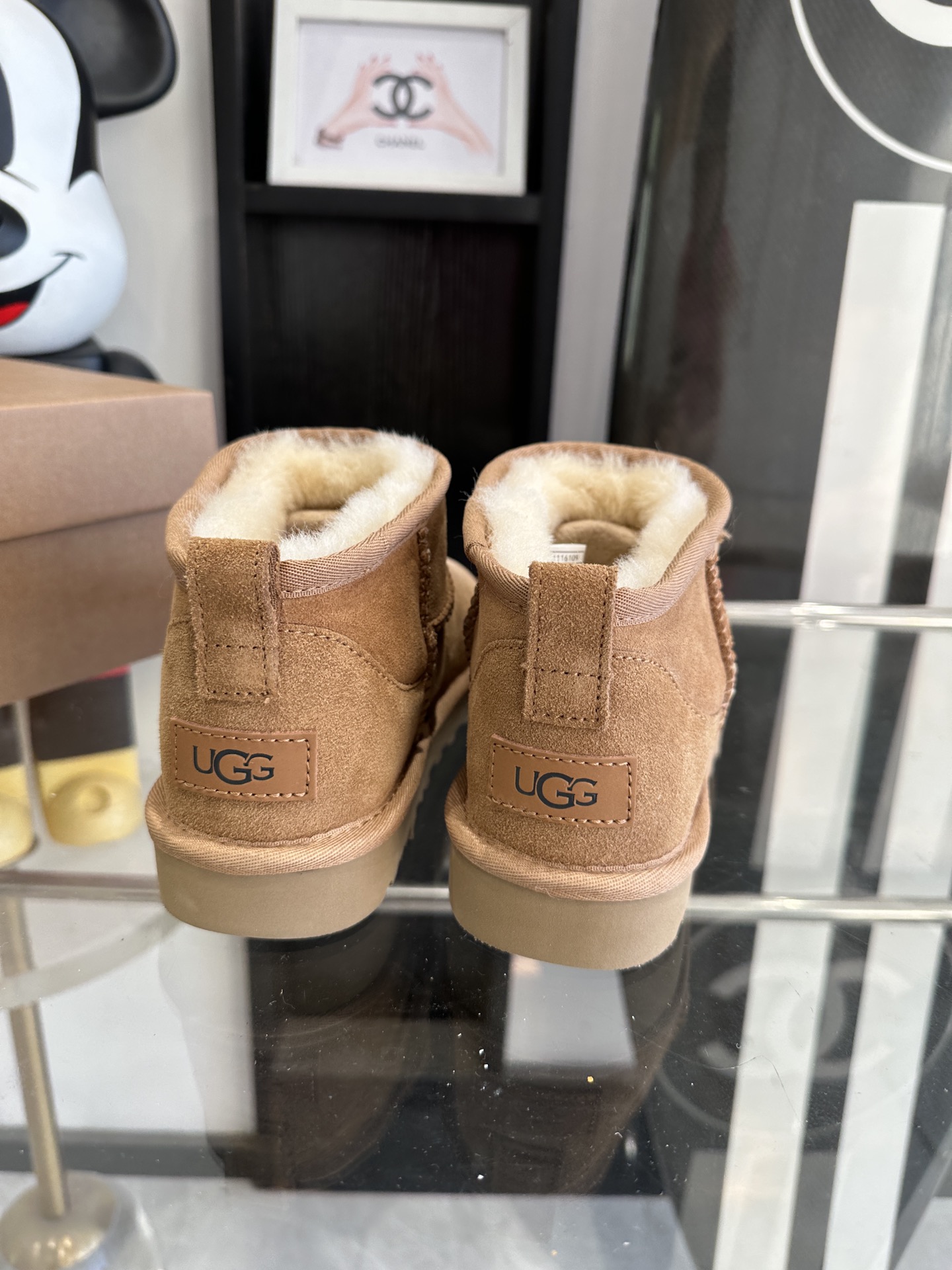 New UGG classic snow boots