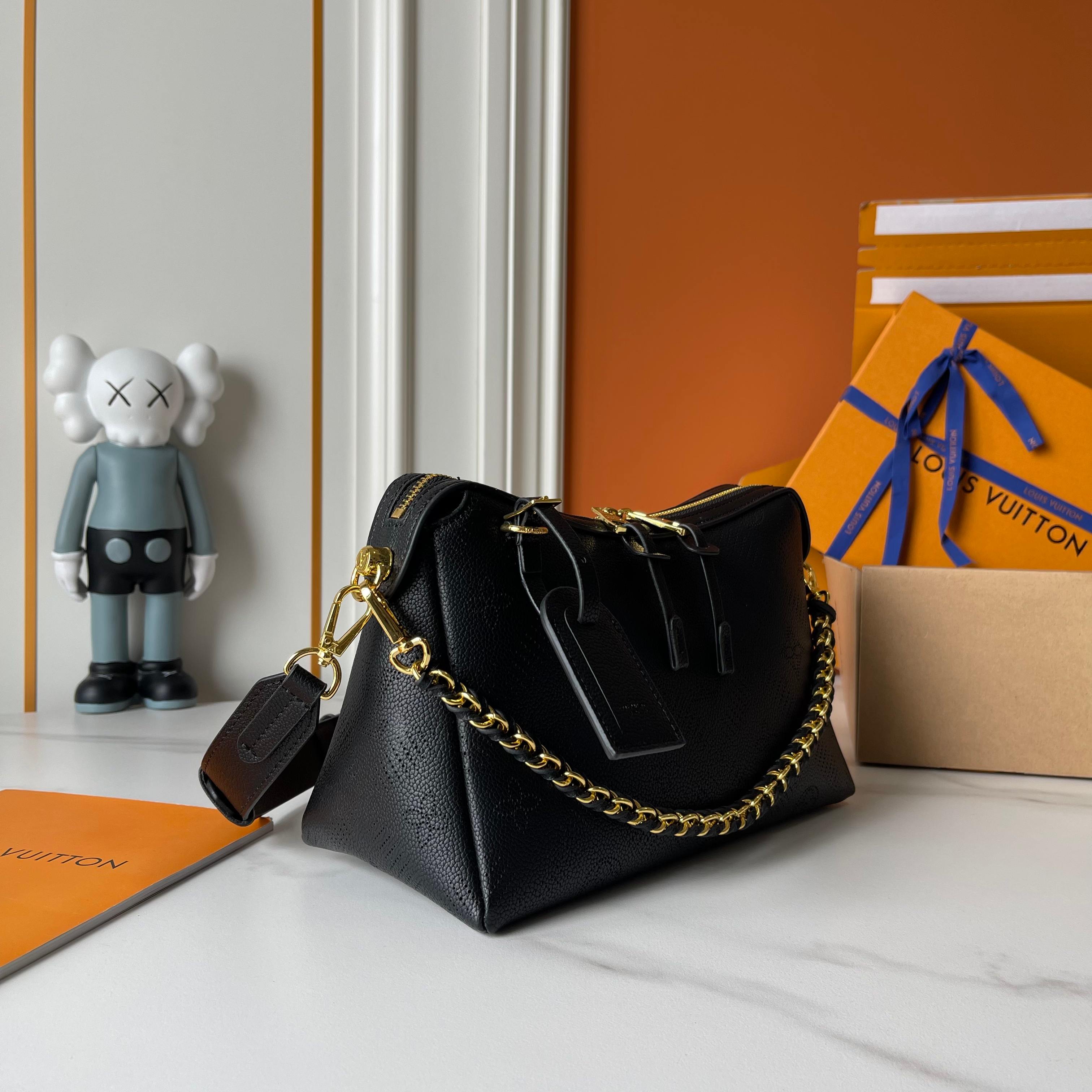 LV Mahina Hand It All chain shoulder bag