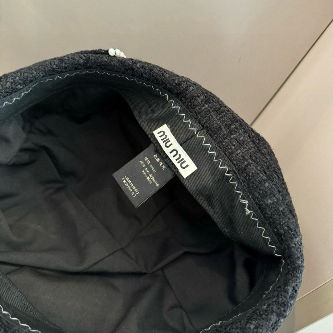 MIUMIU beret hat