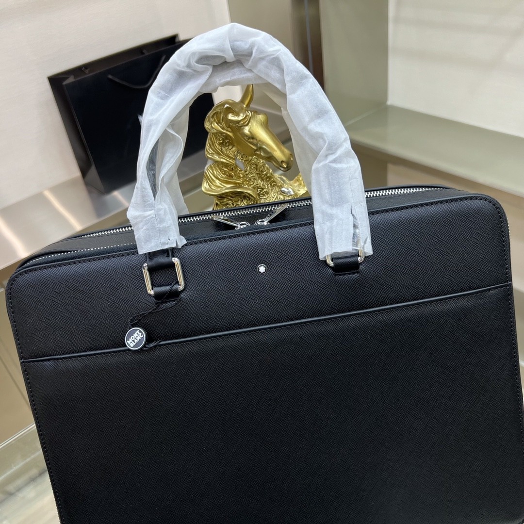 Top version Montblanc International black handbag