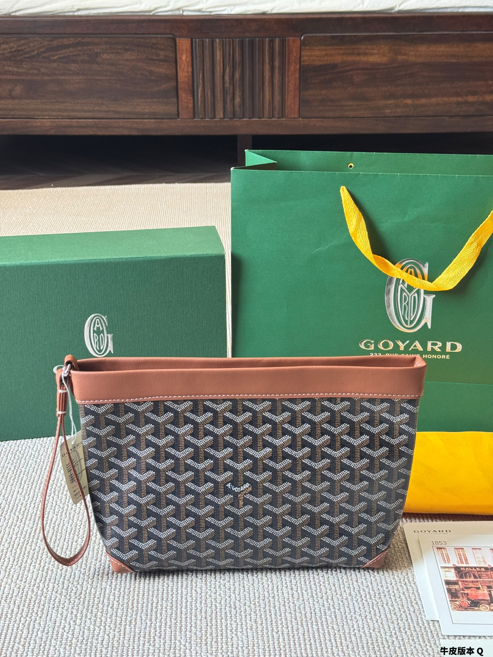 Govard CONTI clutch bag