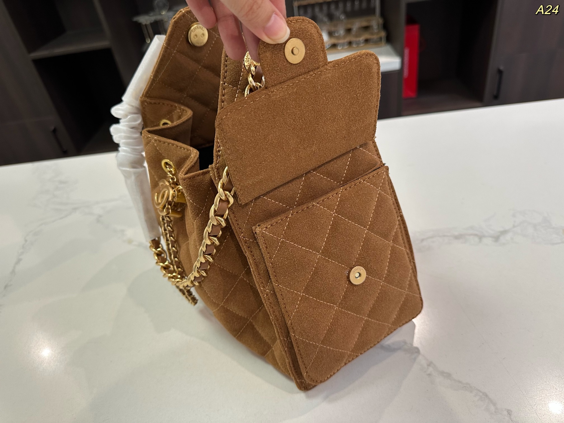 Chanel Deerhide Bucket Hobo Bag Deerhide Shoulder Crossbody Bag