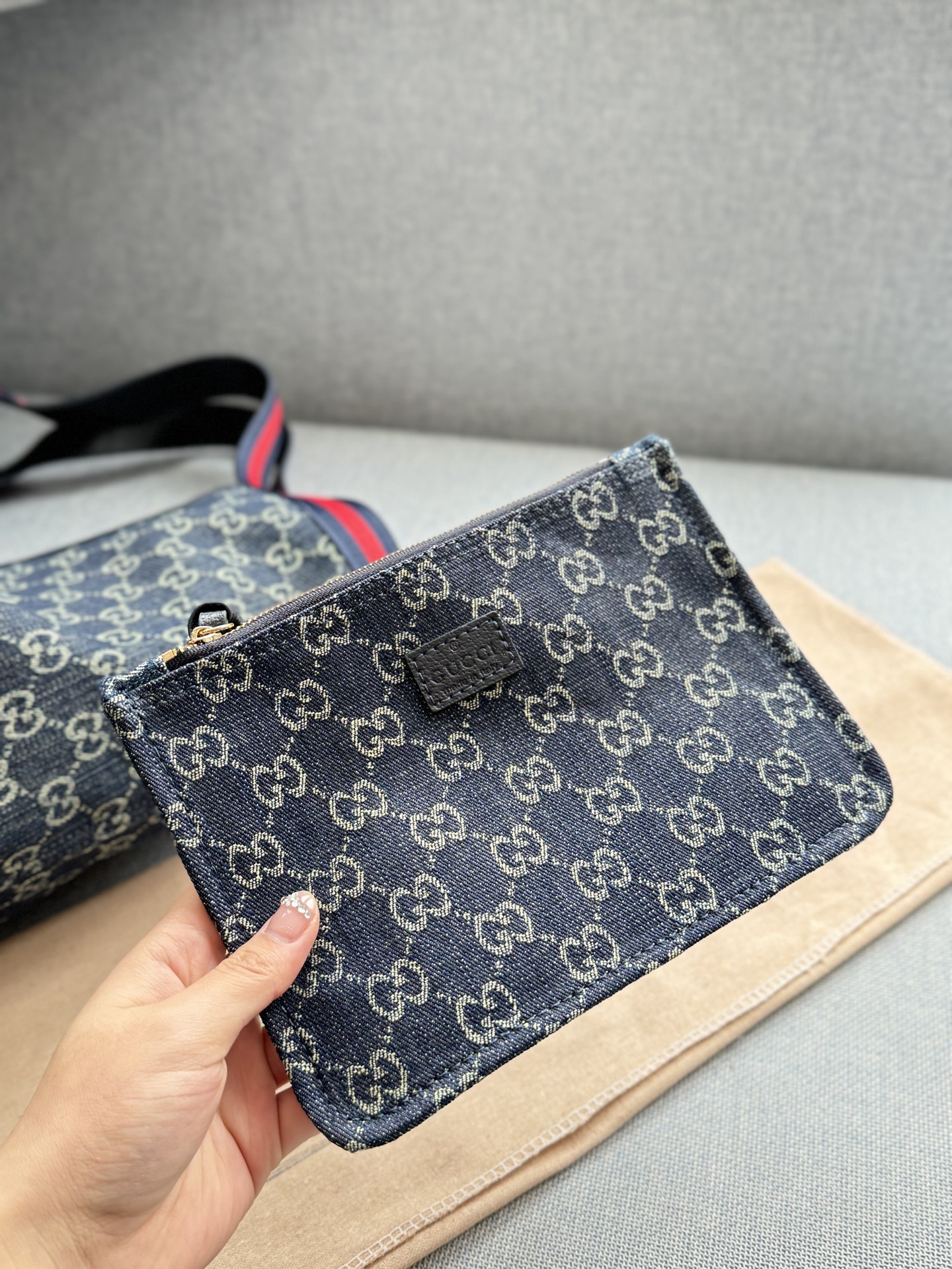 Gucci shoulder handbag