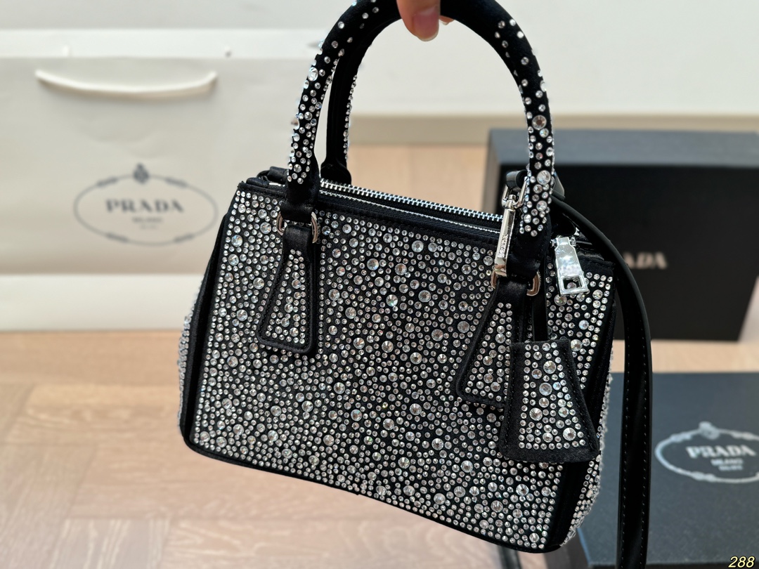Prada rock crystal BlingBling Diamond handbag