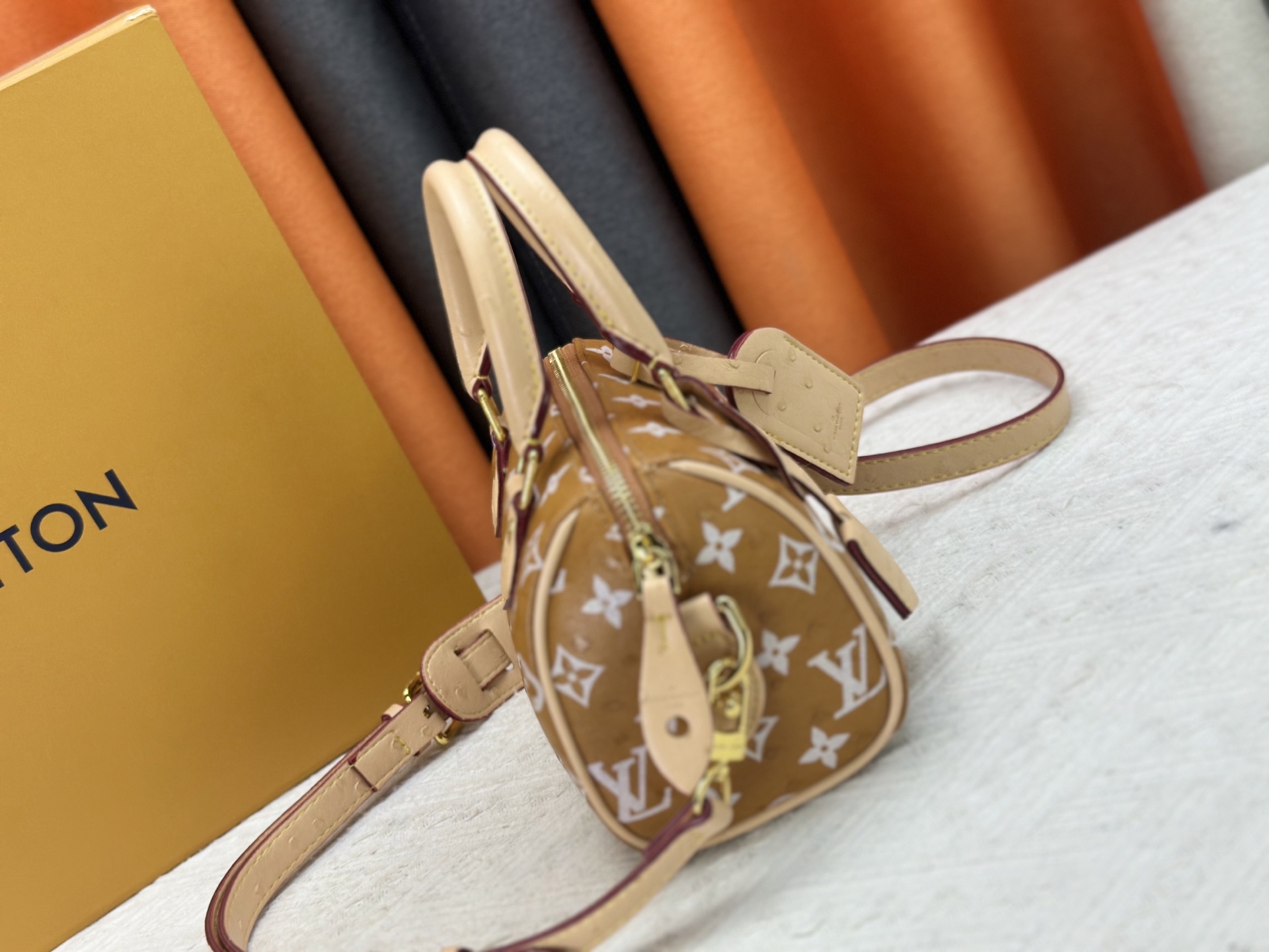 LV Speedy18 Monogram version shoulder bag